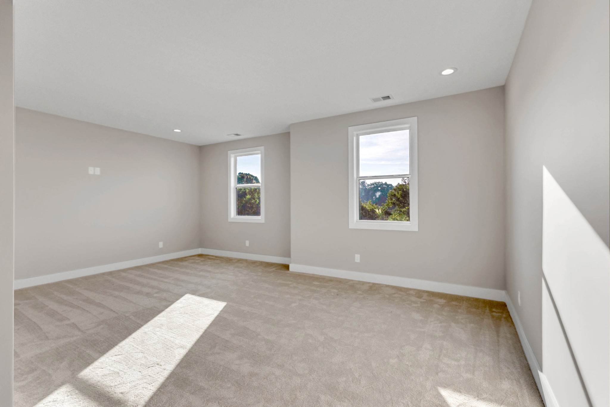 2205 Kayla Dr
