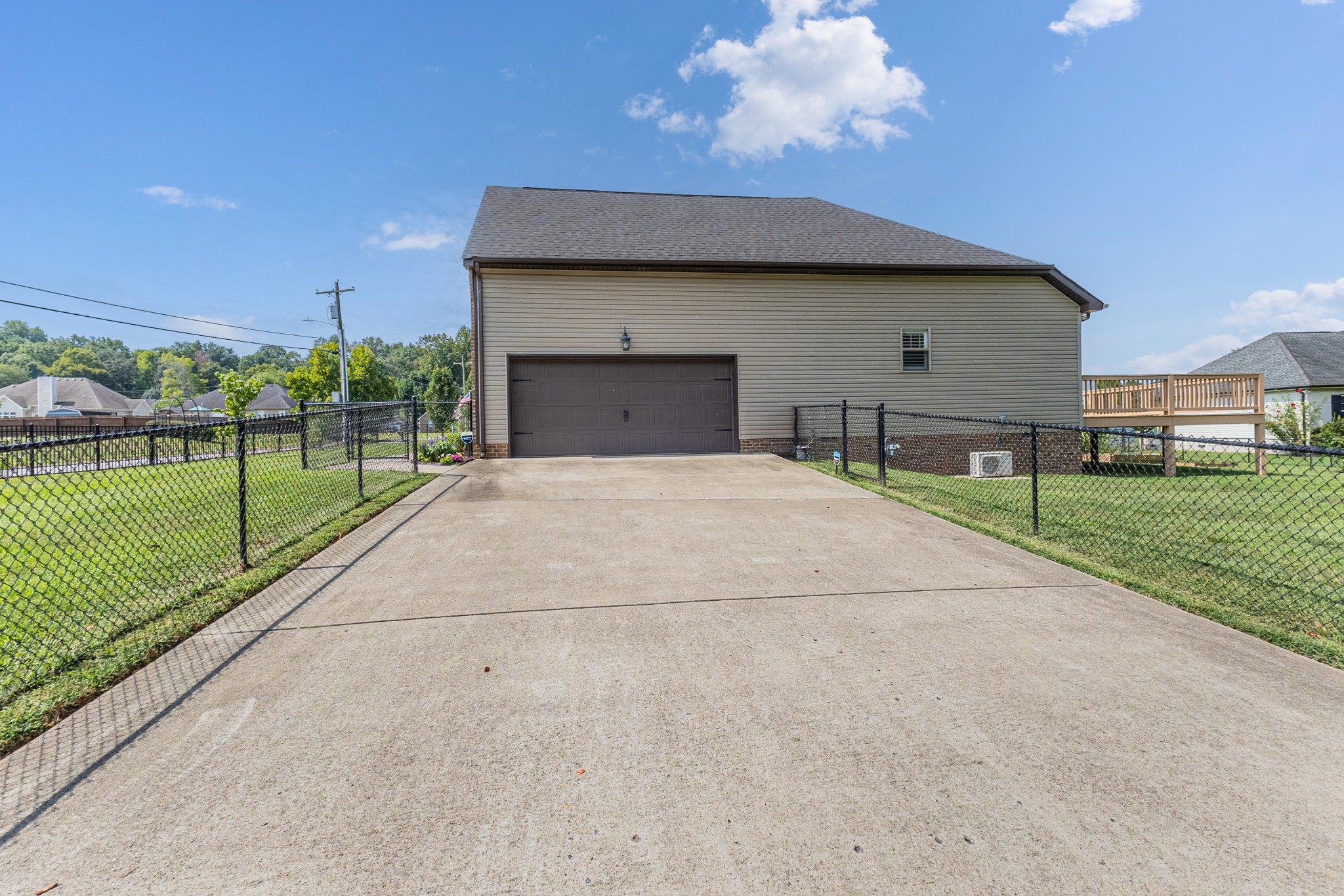 509 Gunn Ln