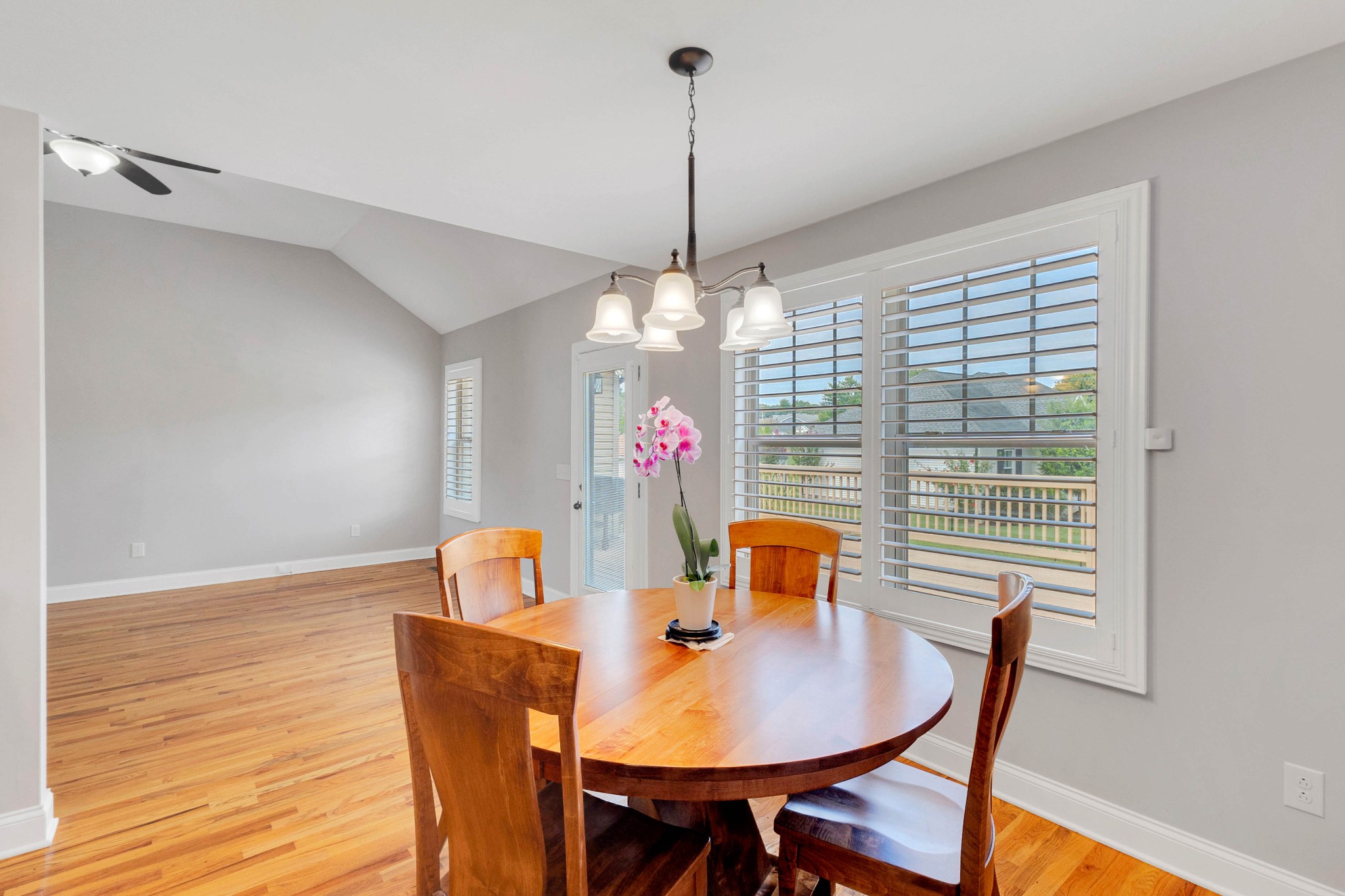 509 Gunn Ln