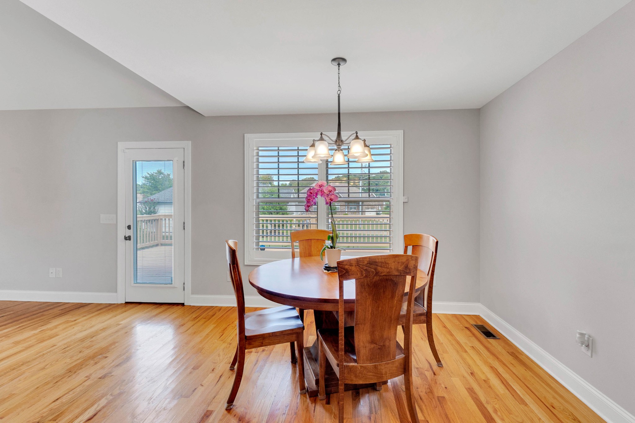 509 Gunn Ln