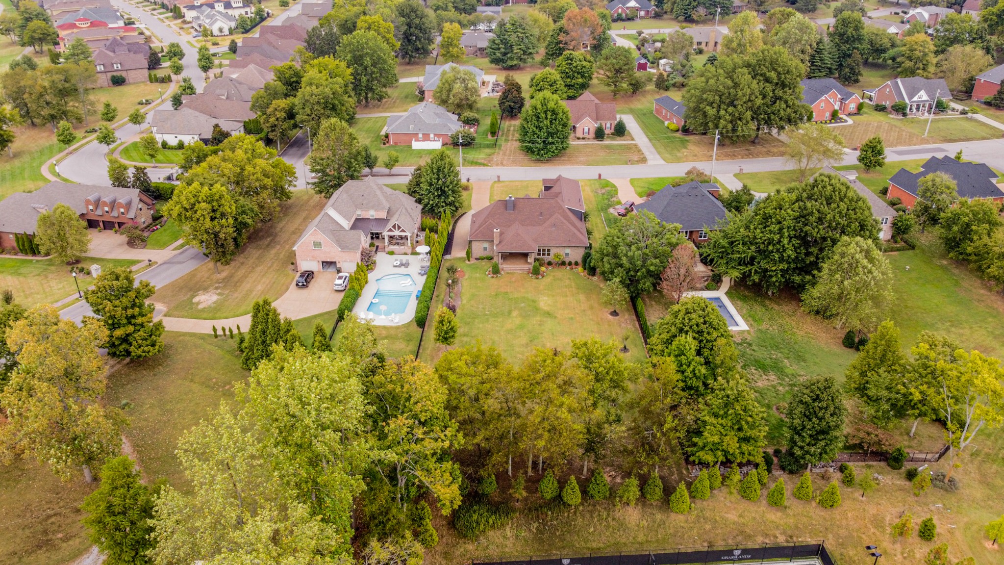 127 Woodlake Dr