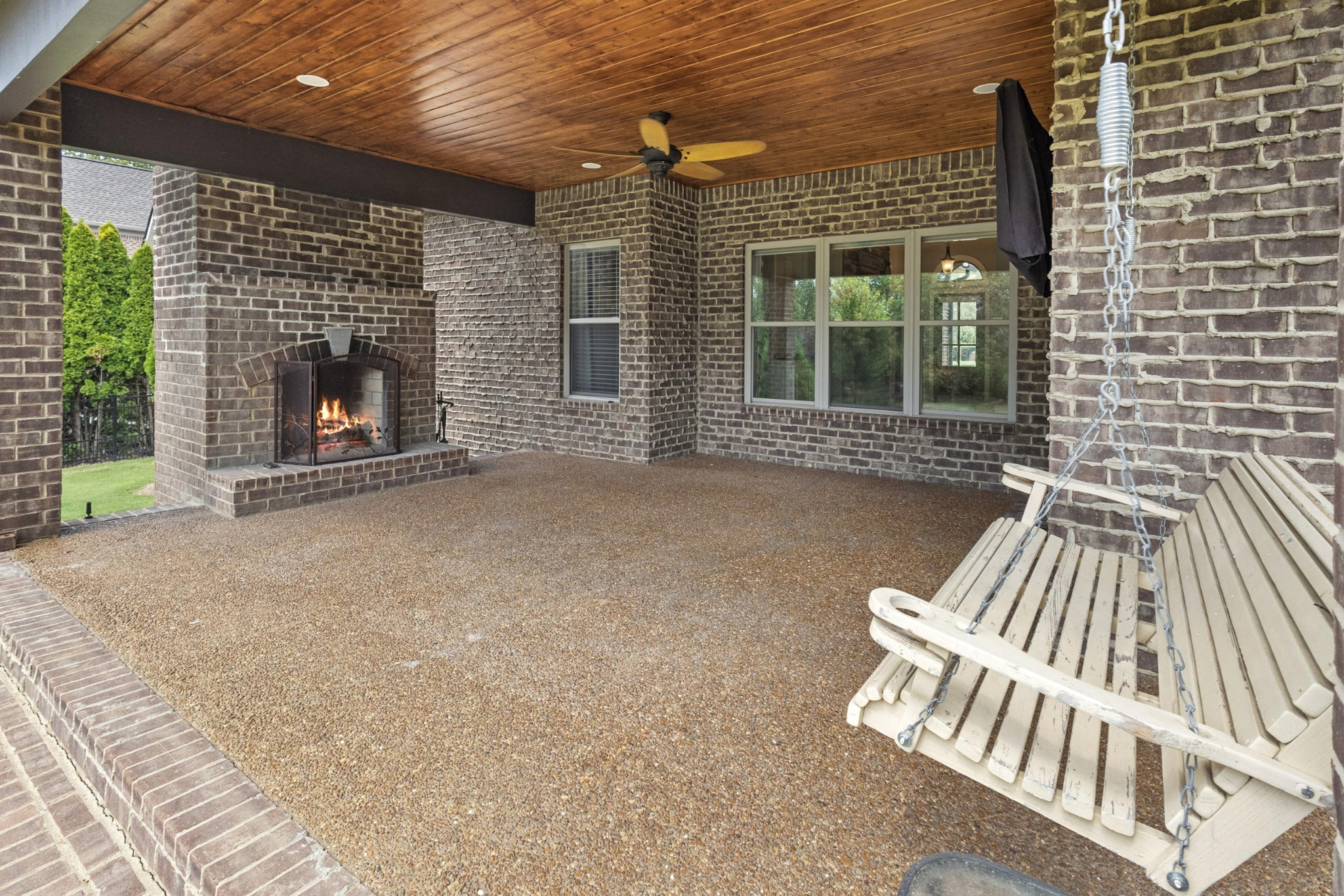 127 Woodlake Dr