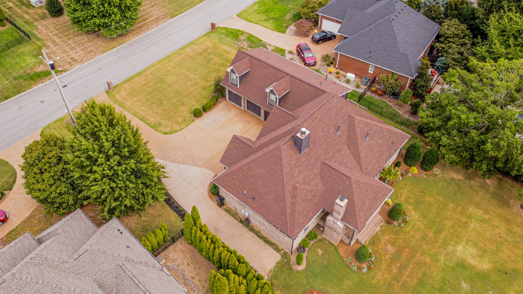 127 Woodlake Dr