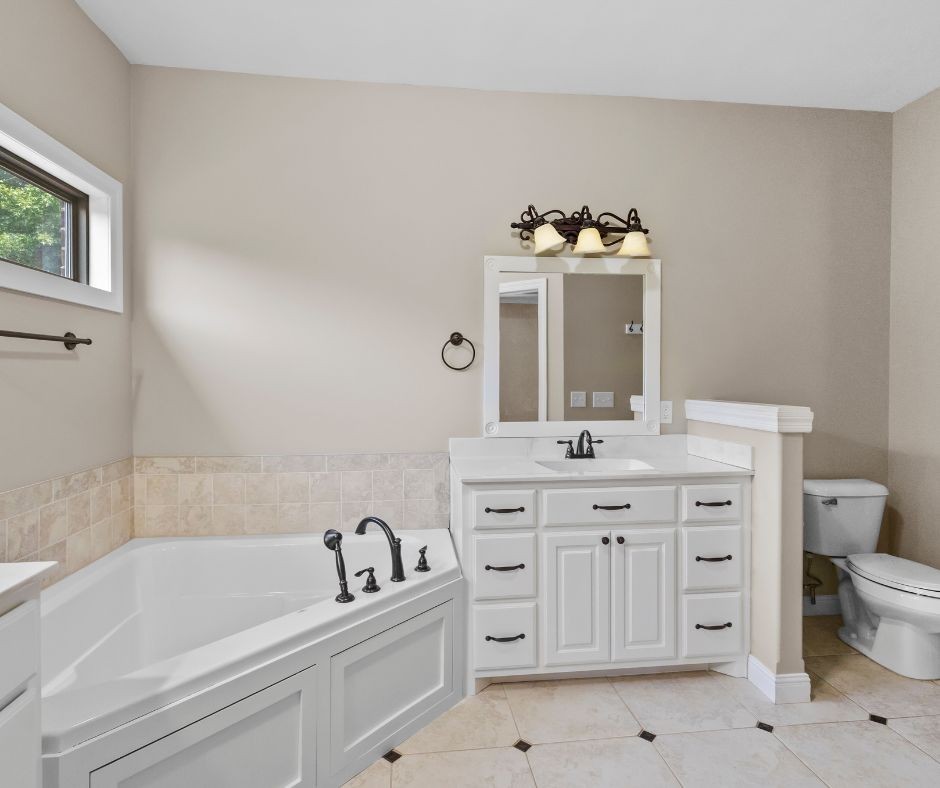 127 Woodlake Dr
