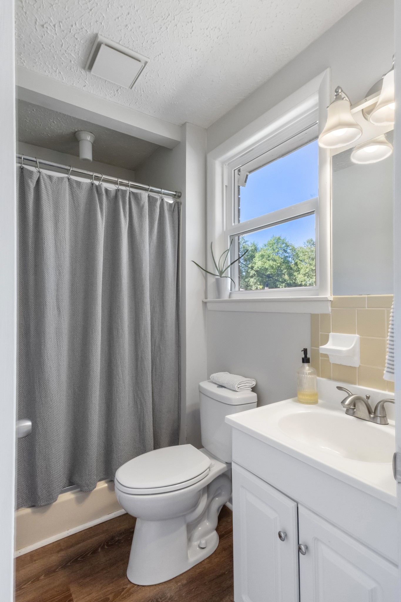 114 Orchard Valley Cir