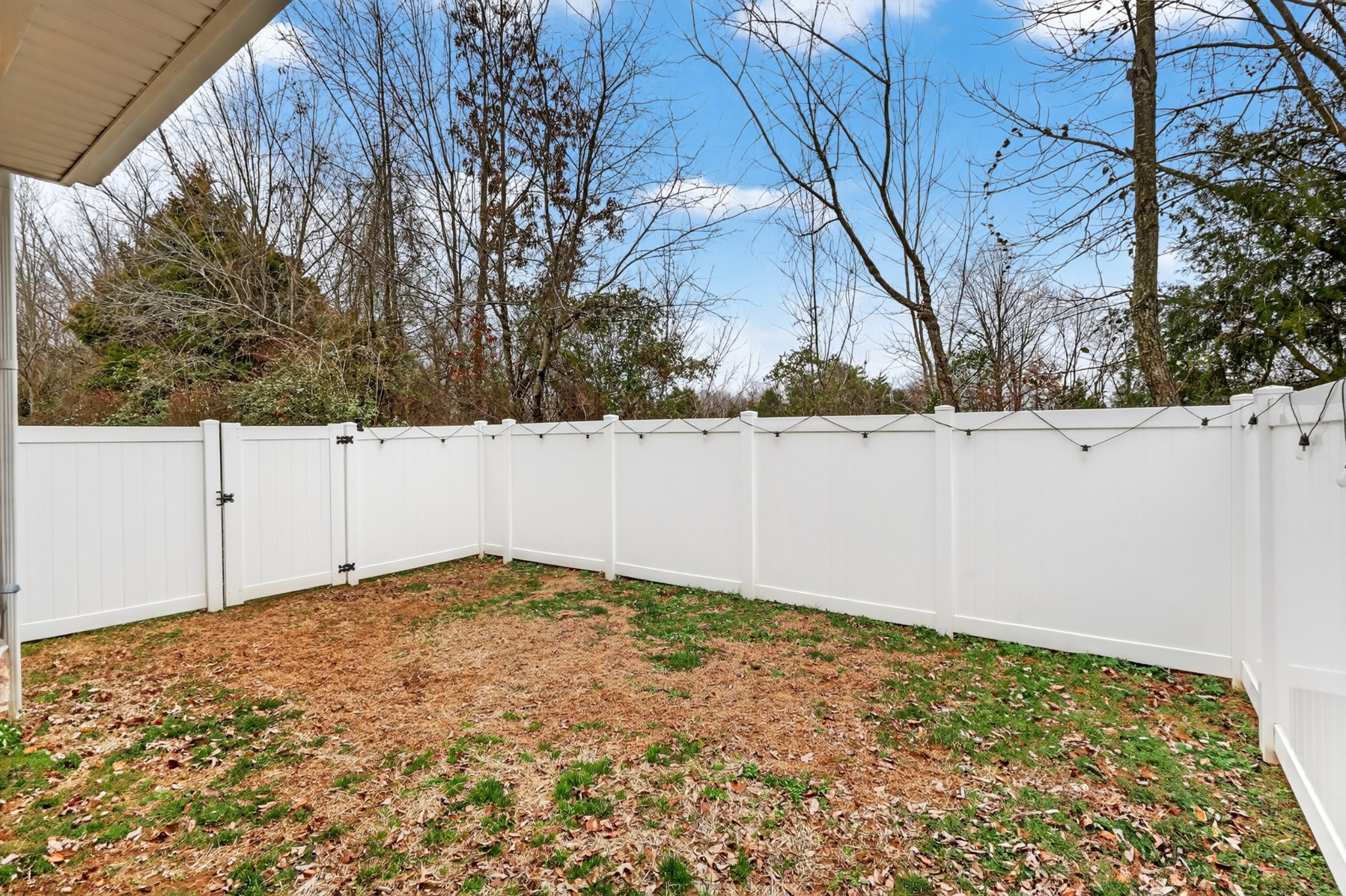 706 Indian Ridge Cir