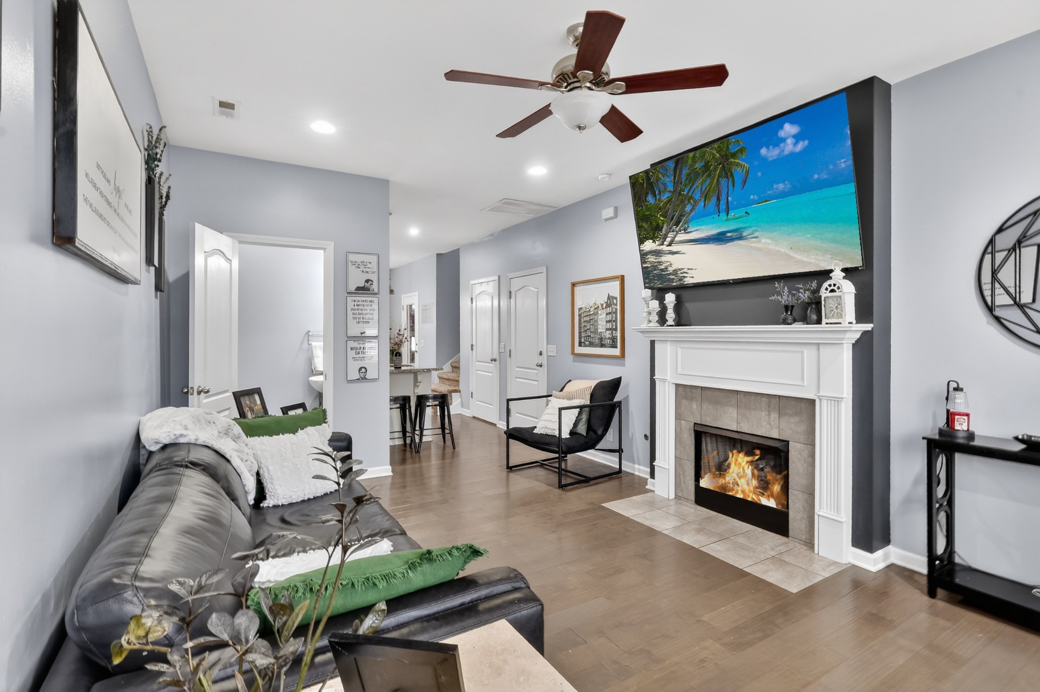 706 Indian Ridge Cir