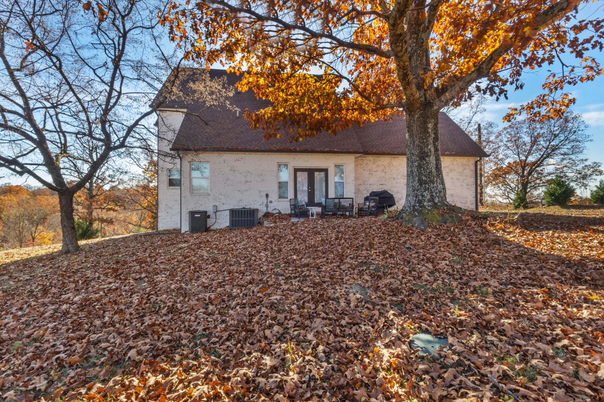 329 Happy Hollow Rd