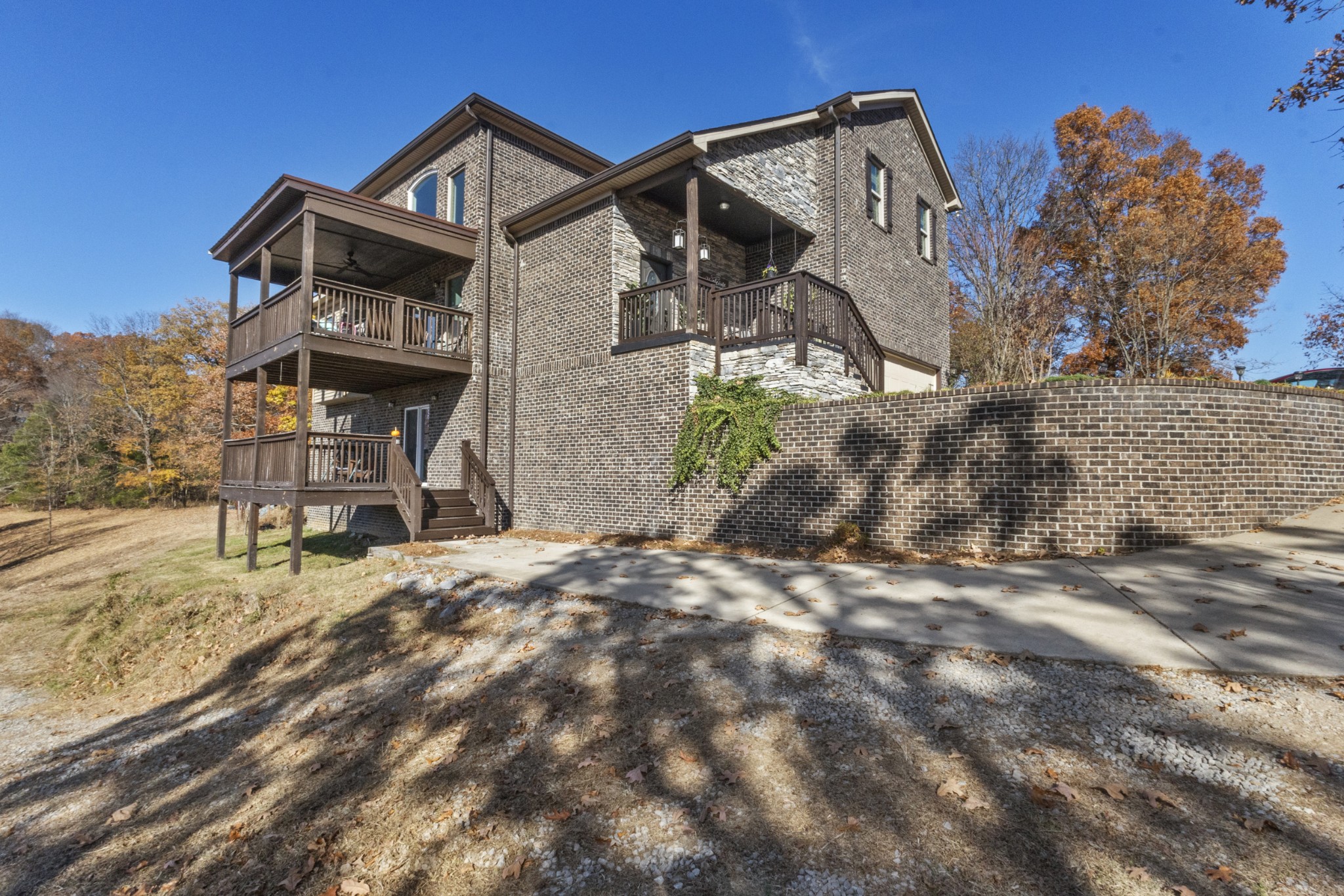 329 Happy Hollow Rd