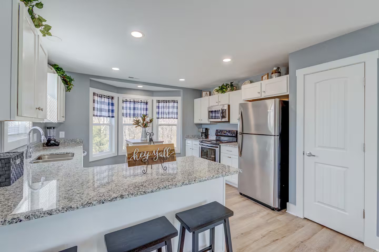 329 Happy Hollow Rd