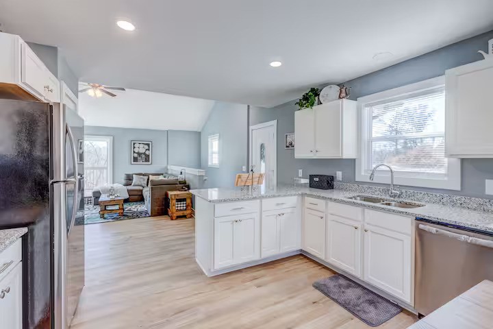 329 Happy Hollow Rd