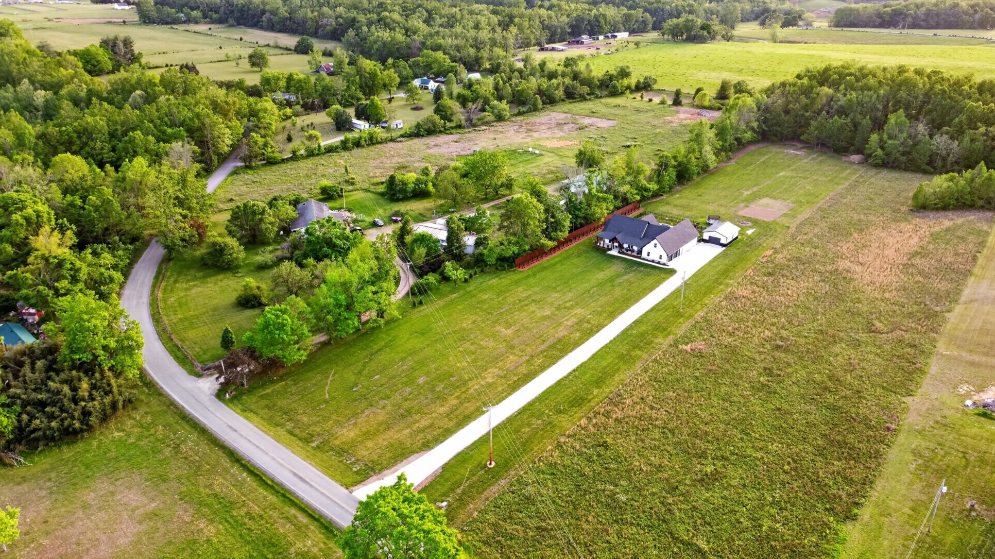 879 Mount Vernon Rd