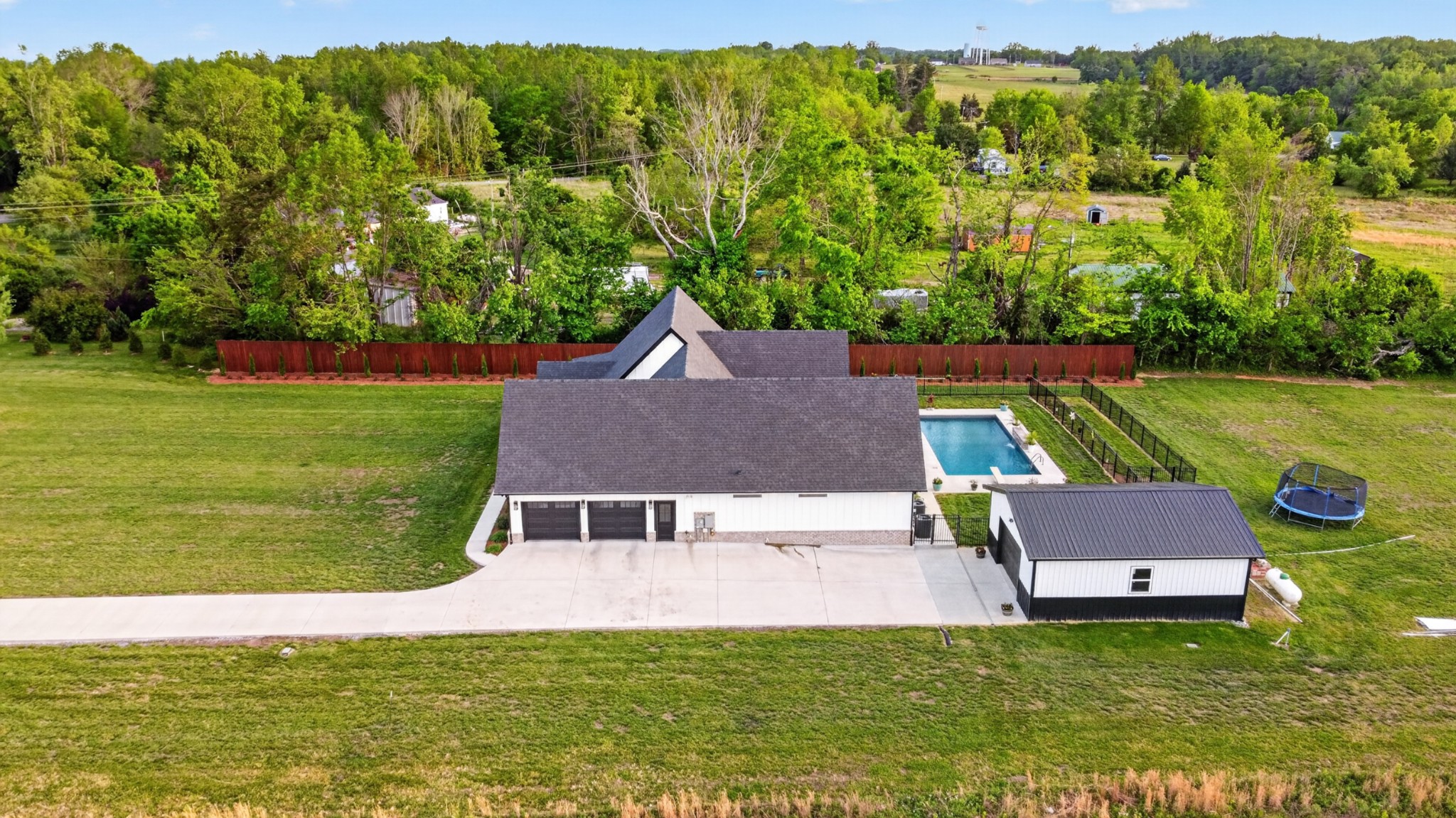 879 Mount Vernon Rd