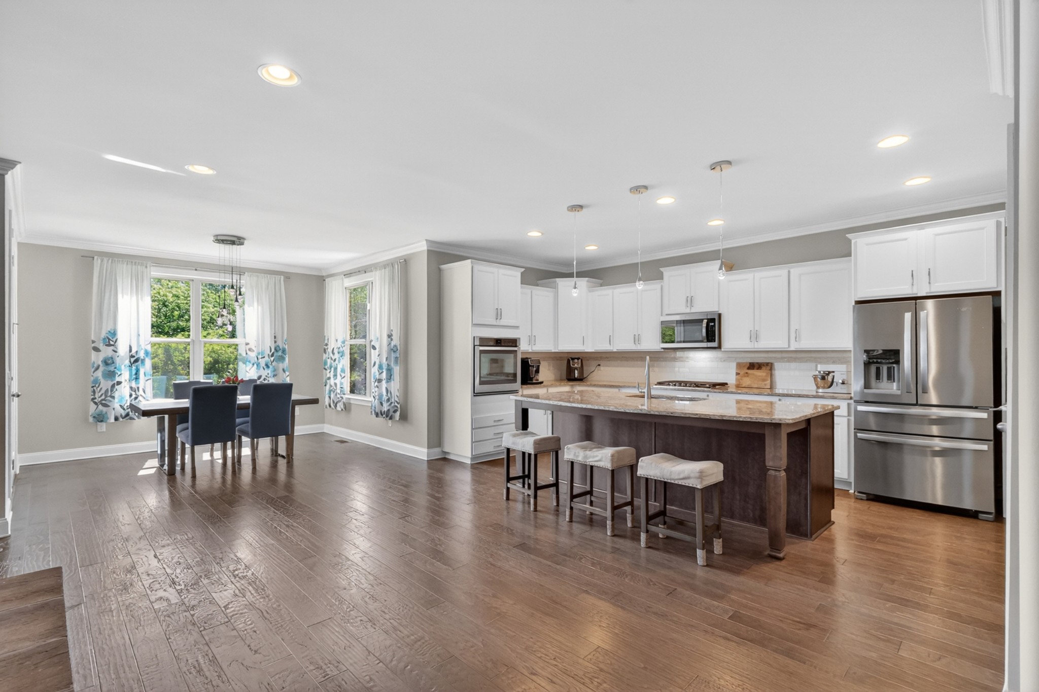 112 Crockett Ct