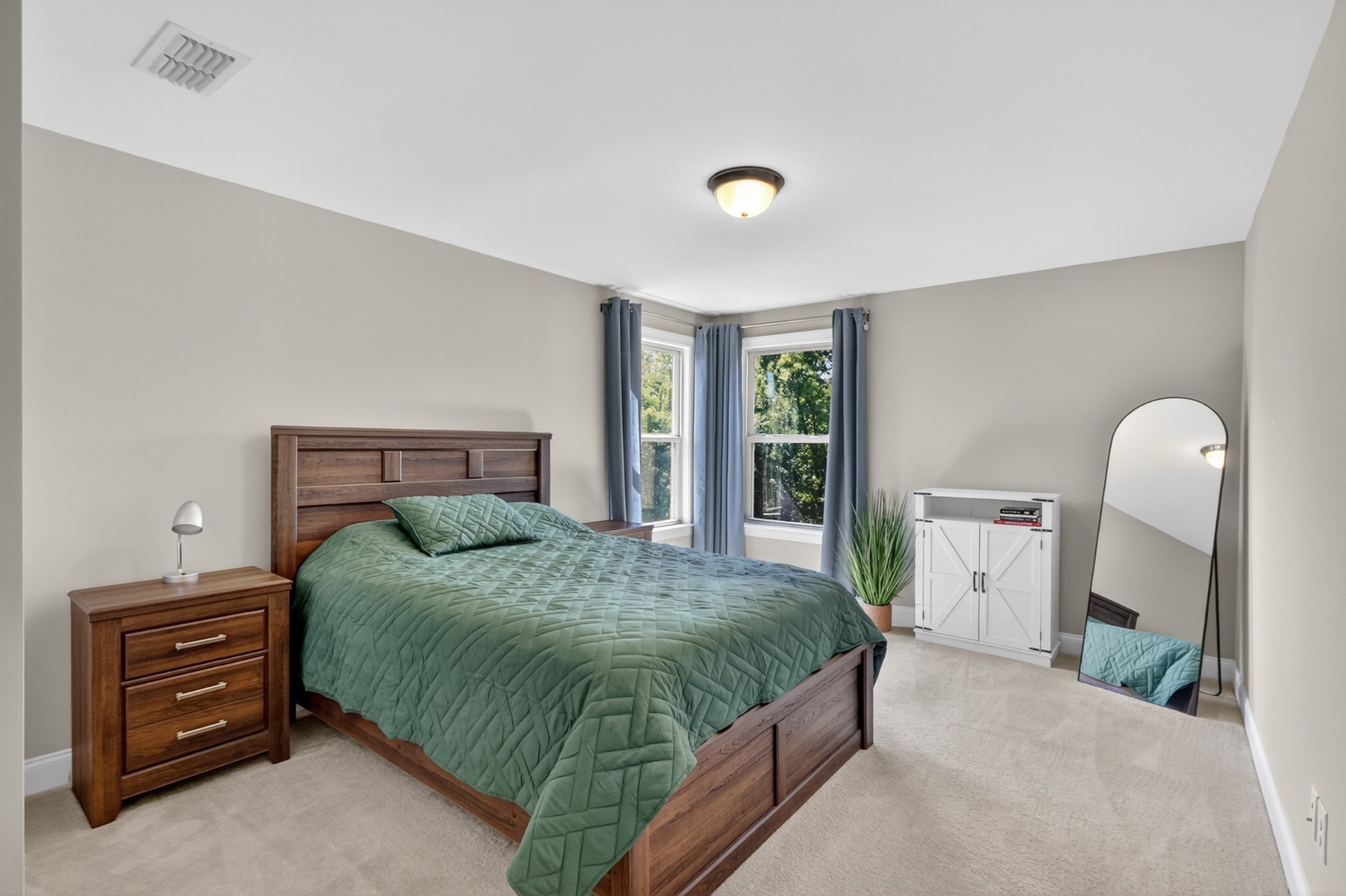 112 Crockett Ct
