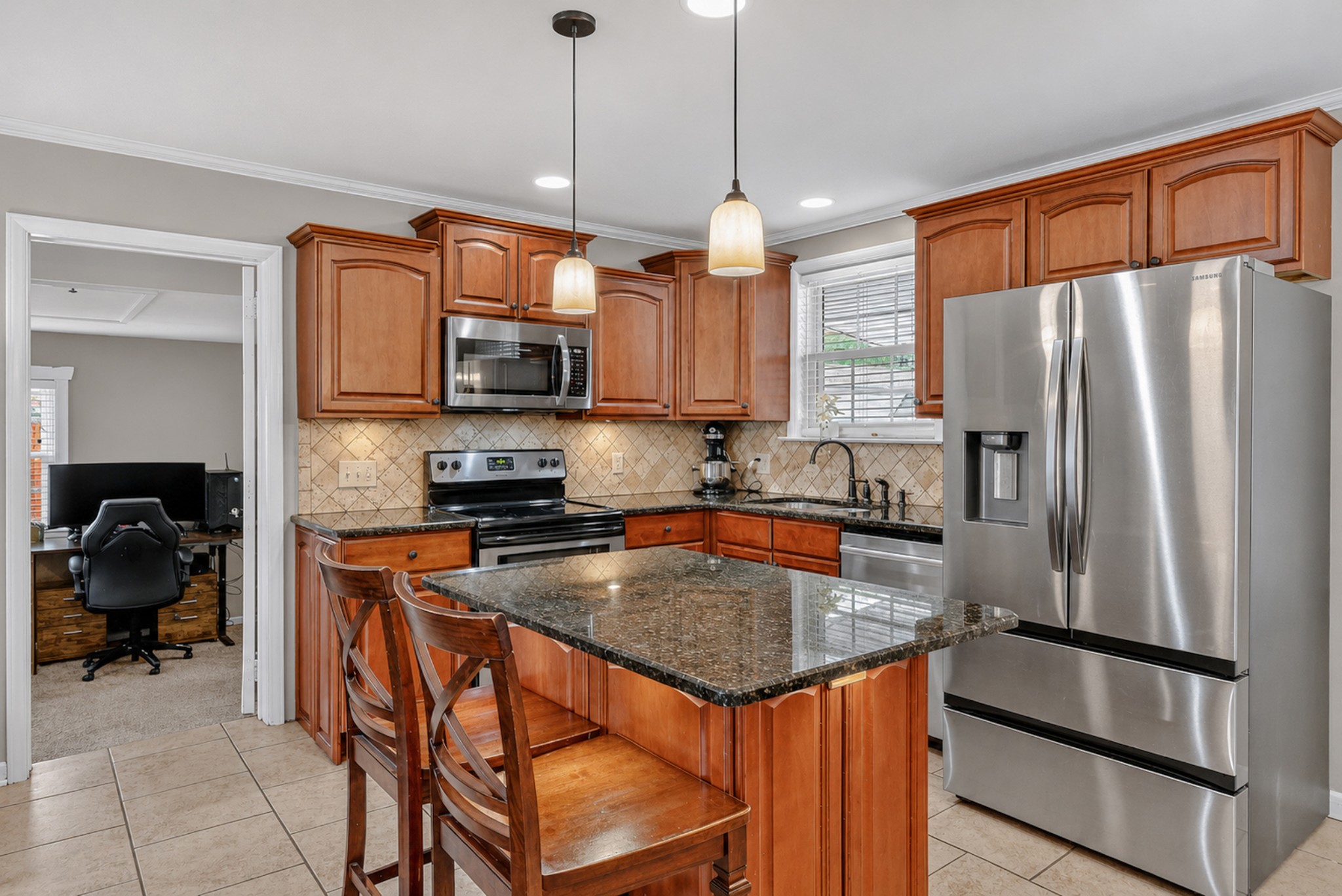 272 Wessington Pl, N