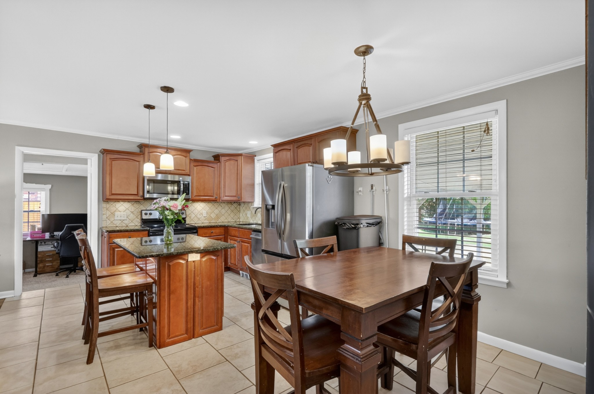 272 Wessington Pl, N
