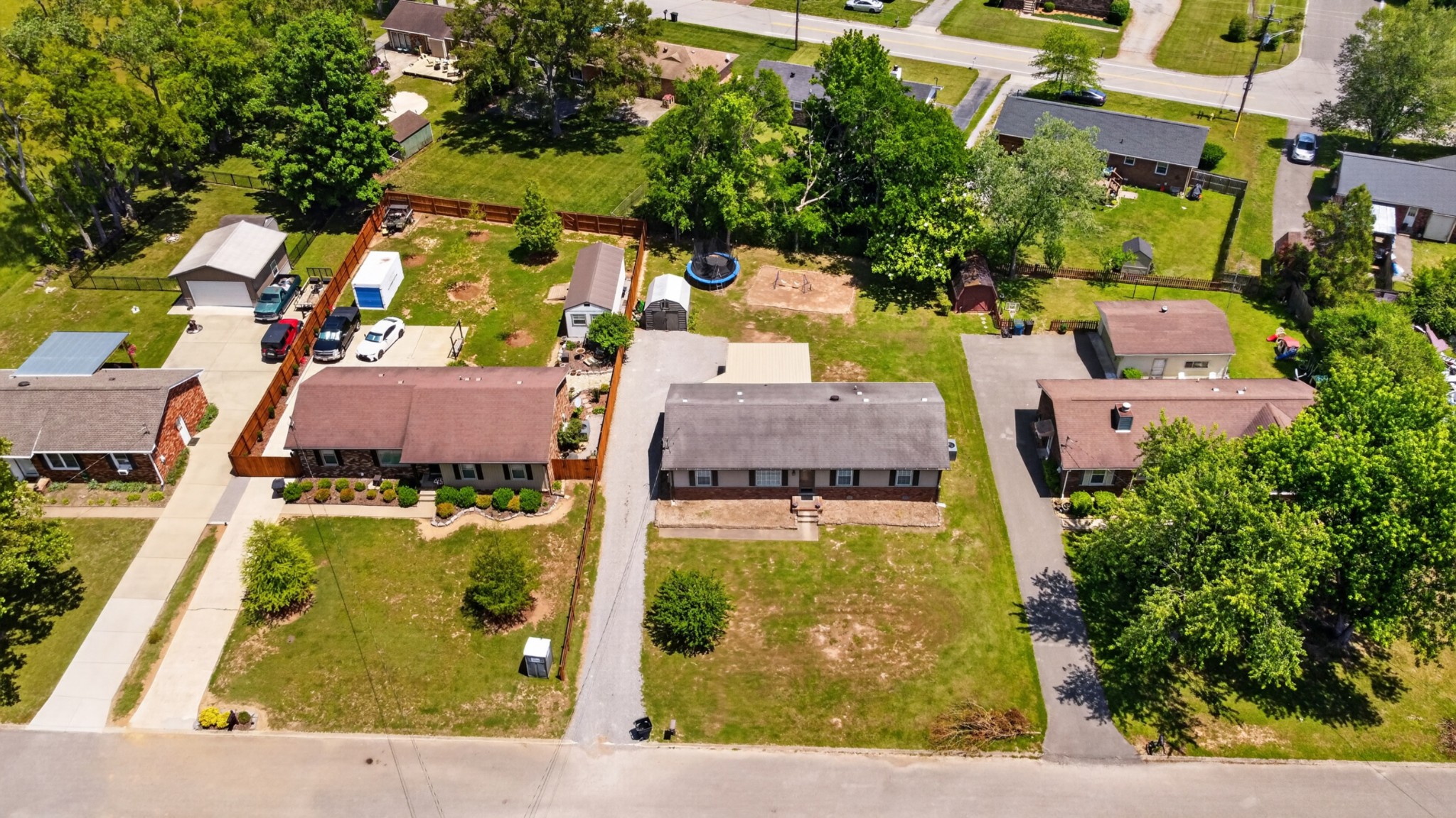 272 Wessington Pl, N