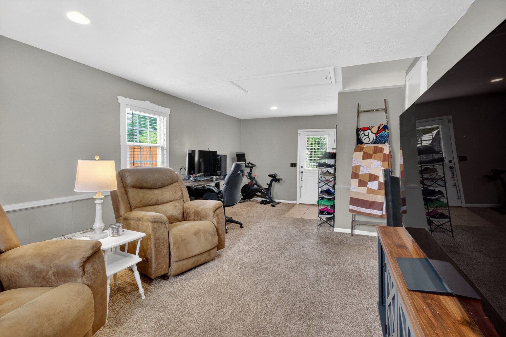 272 Wessington Pl, N