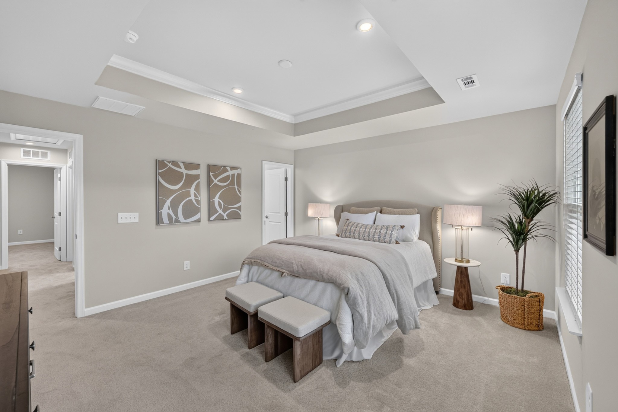 160 Primrose Ln