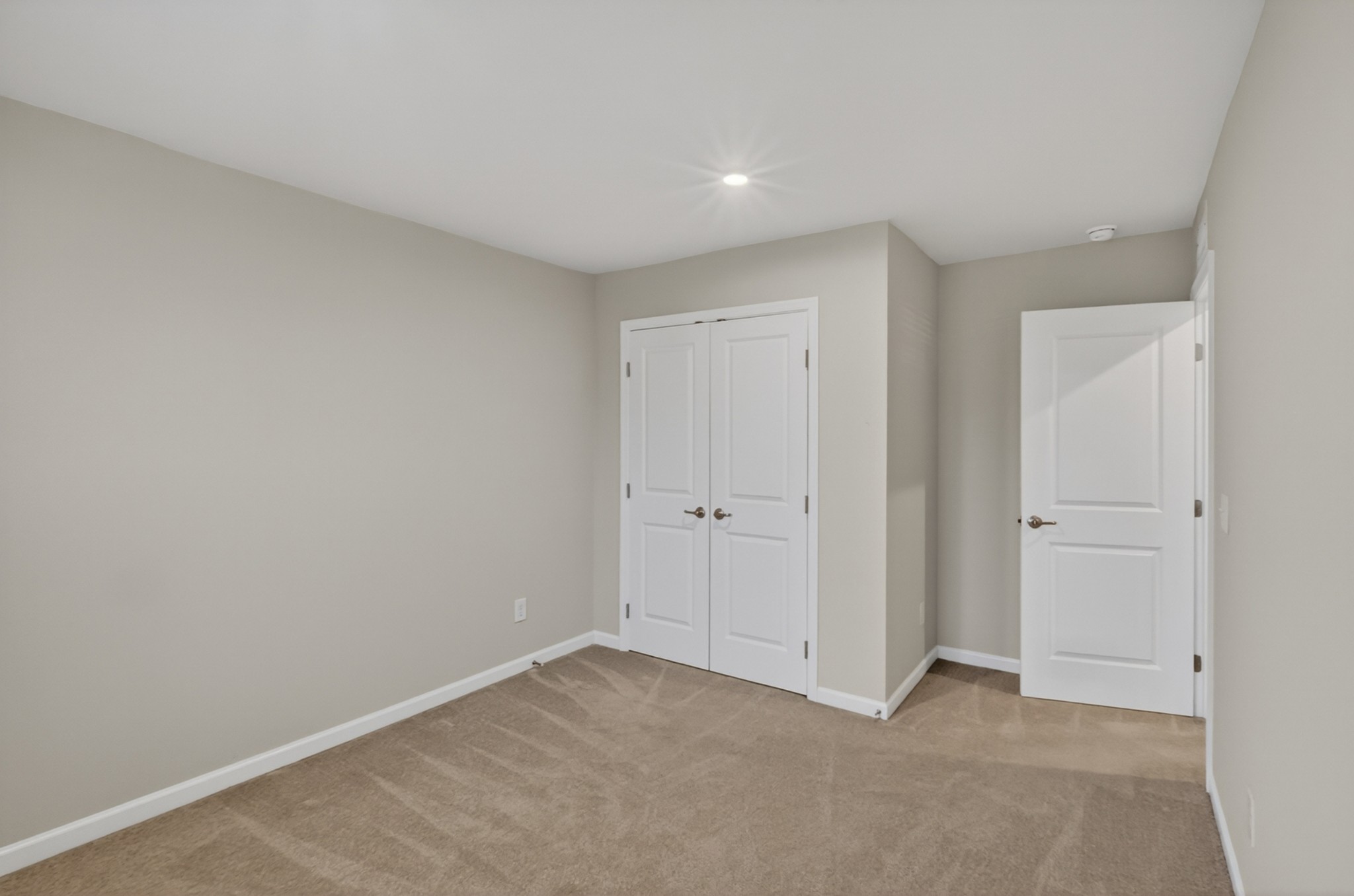 160 Primrose Ln