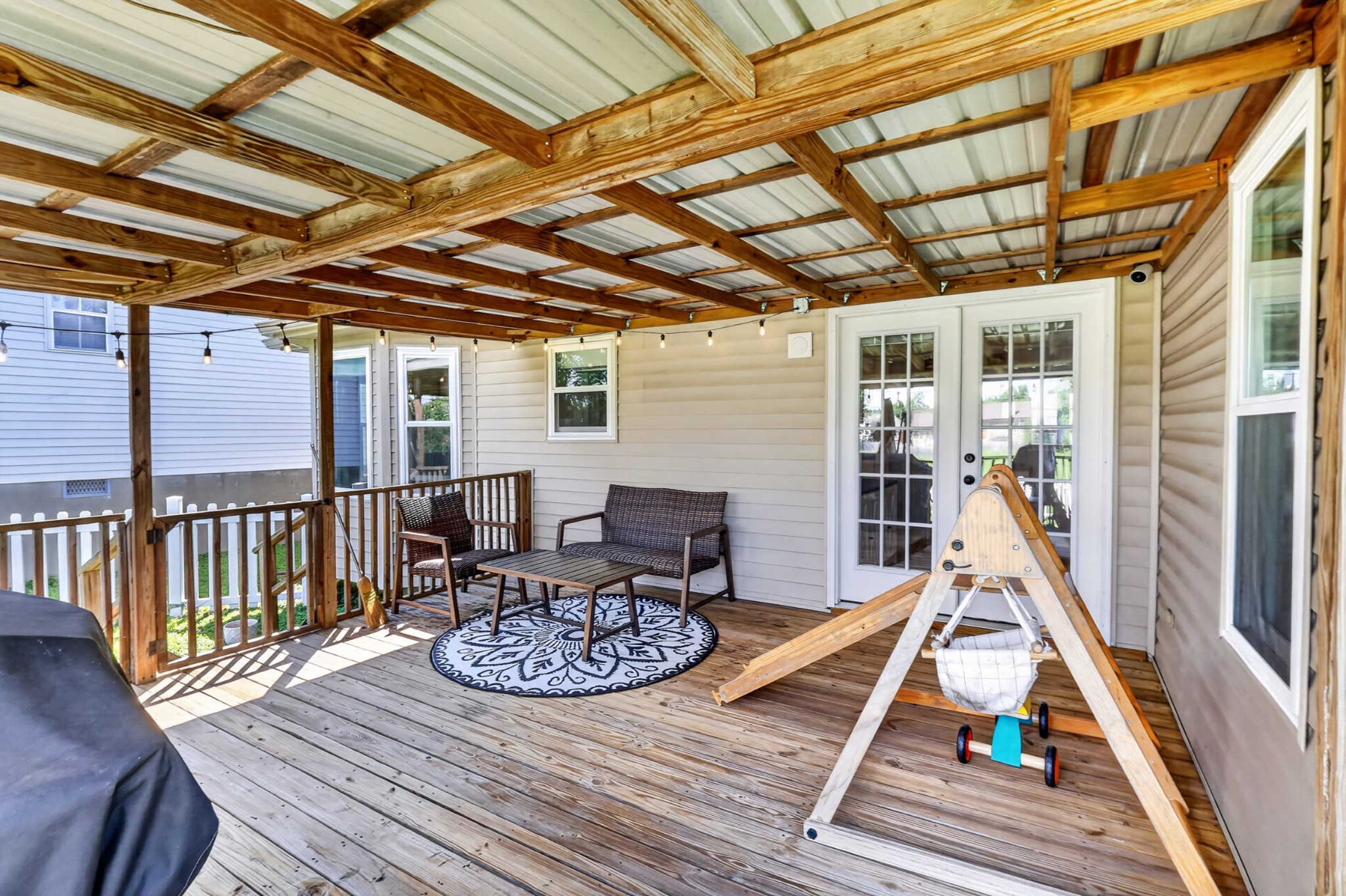 123 Cloverfield Ct