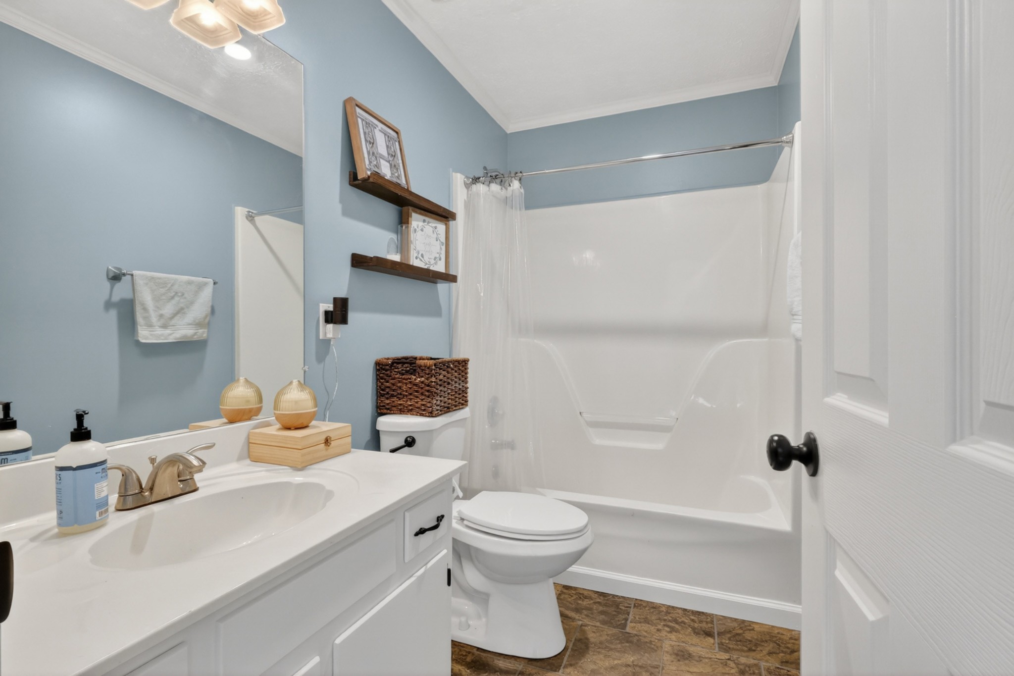 123 Cloverfield Ct