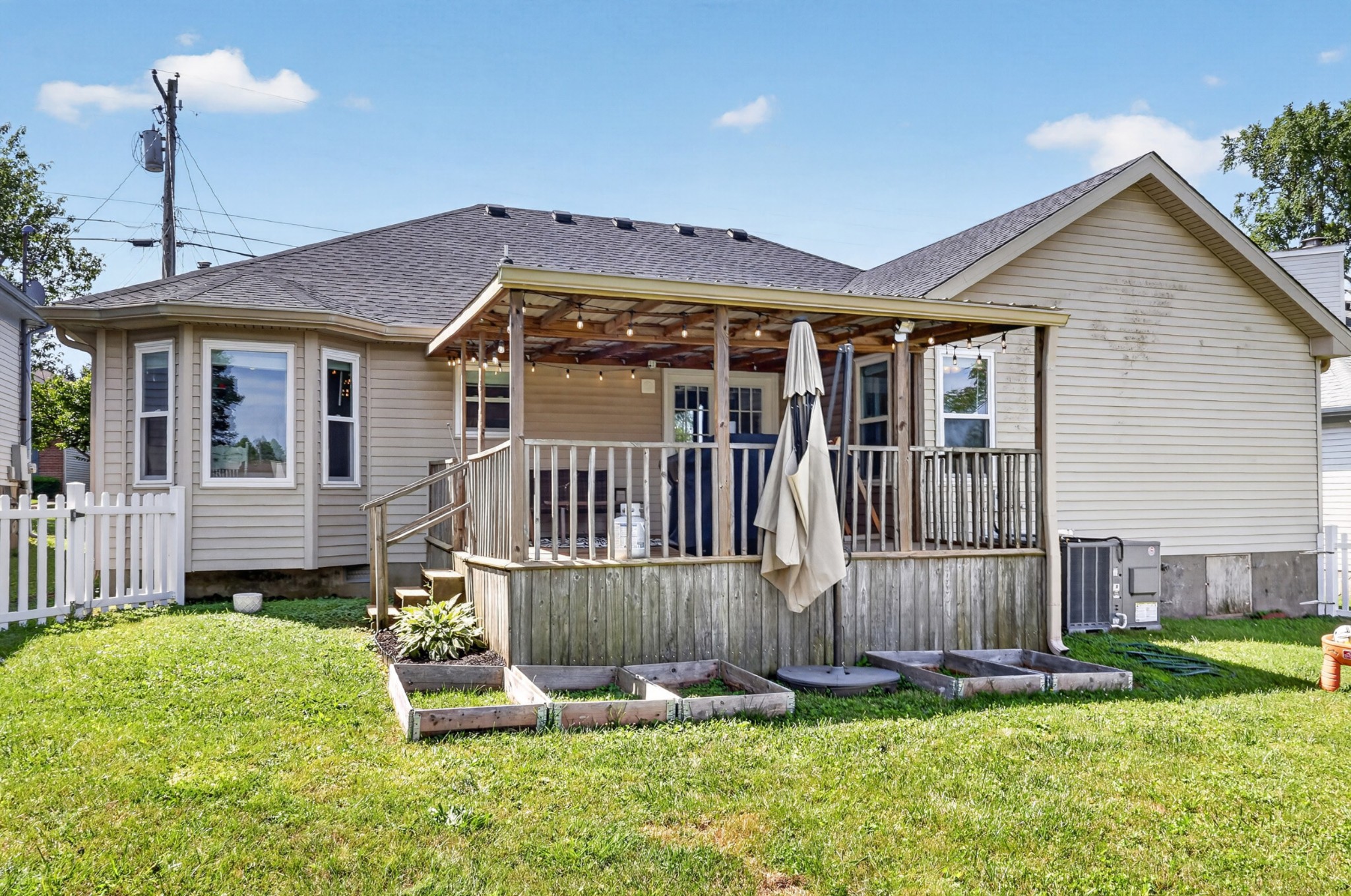 123 Cloverfield Ct
