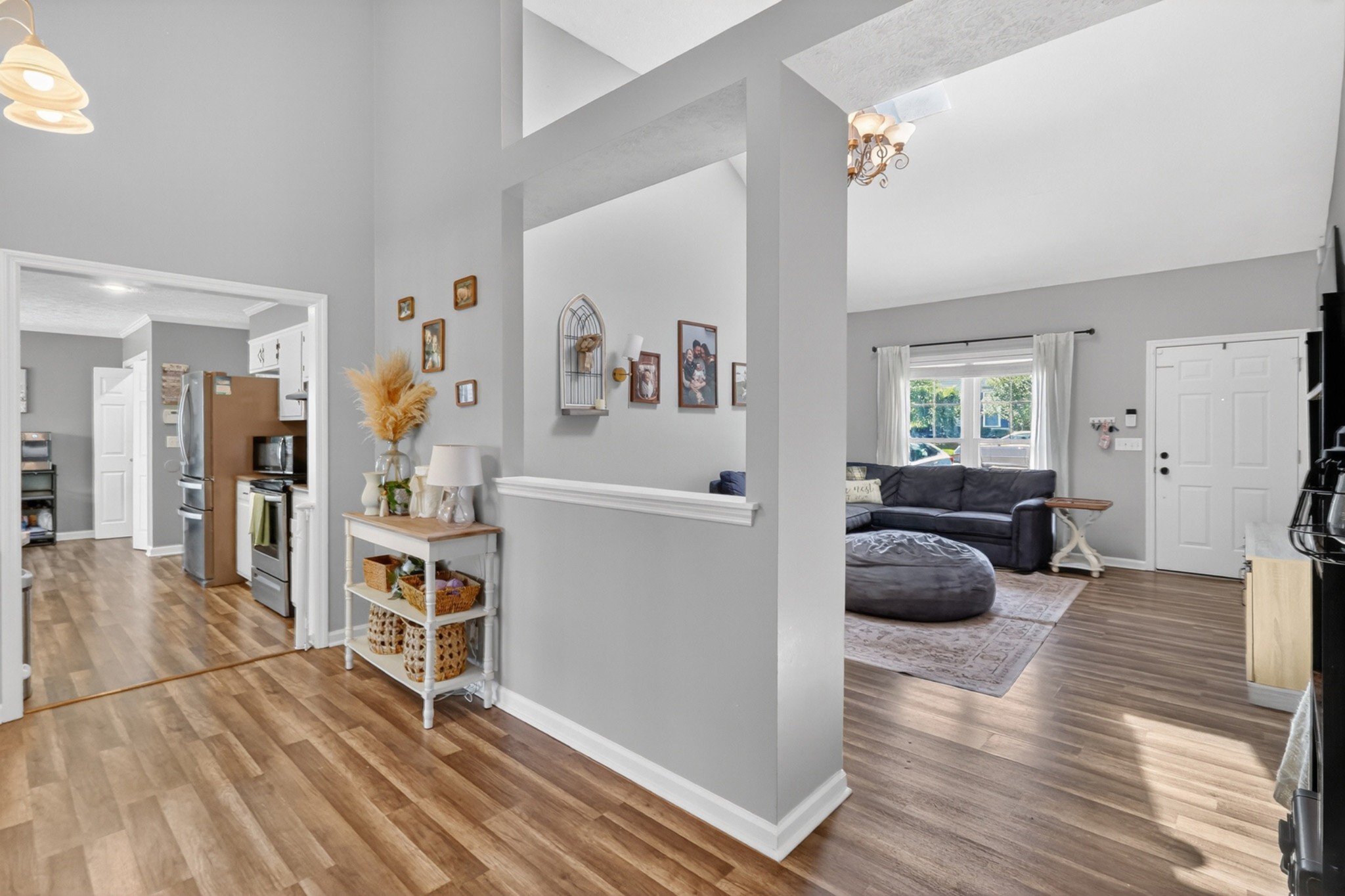 123 Cloverfield Ct