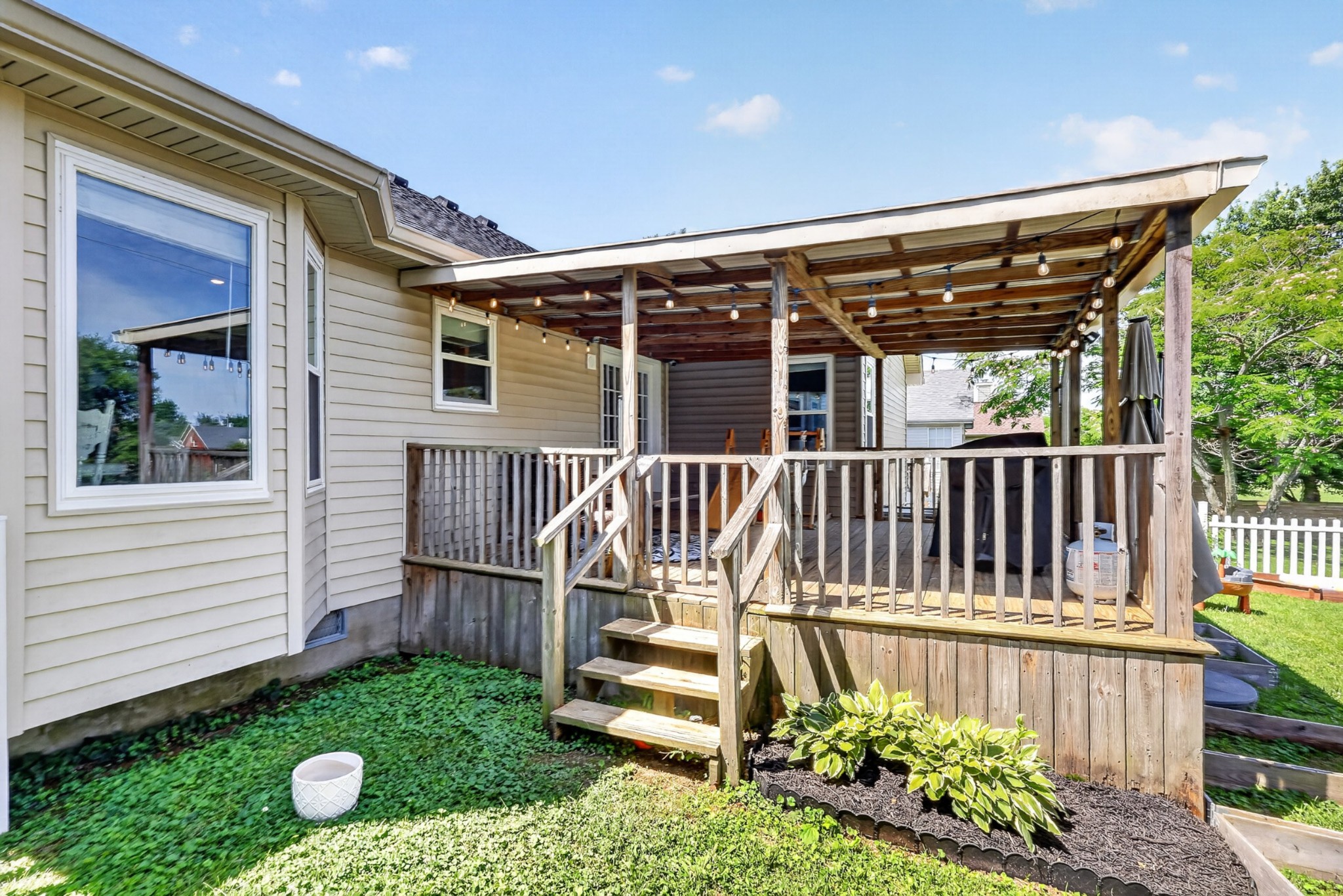 123 Cloverfield Ct