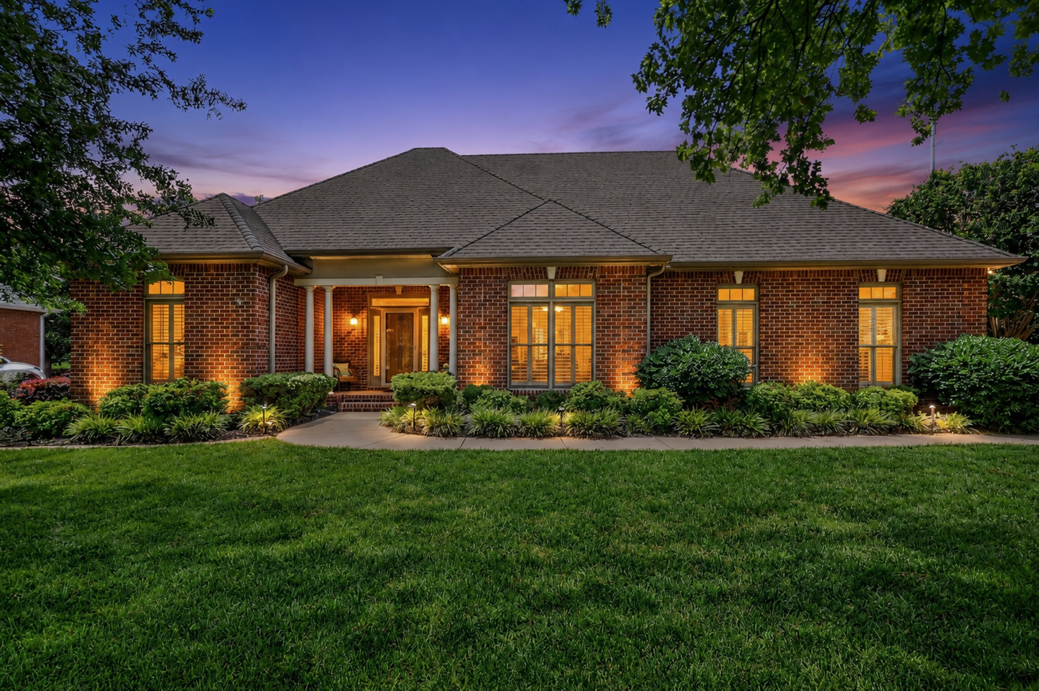 2707 Dora Elizabeth Ct