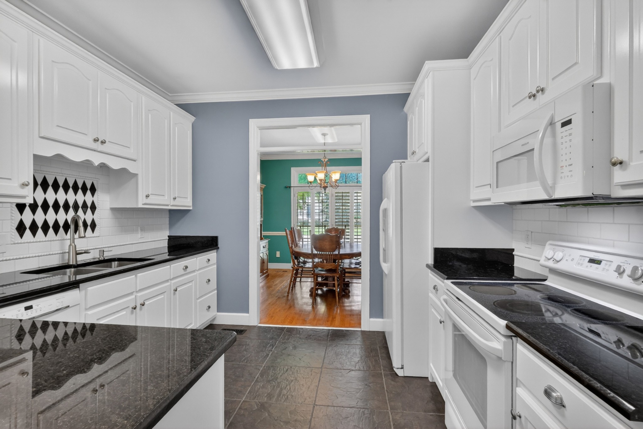 2707 Dora Elizabeth Ct