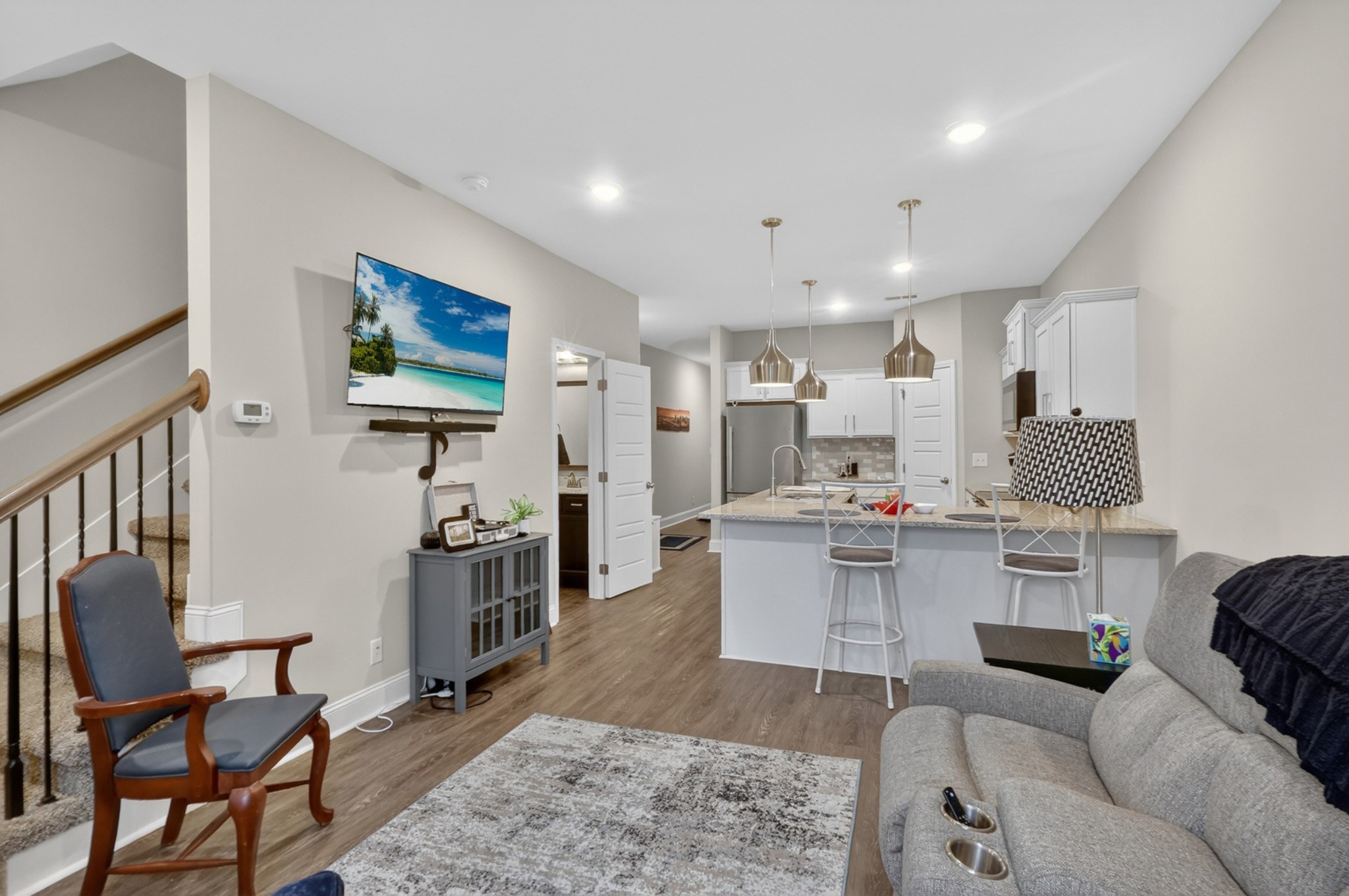 216 Drayton Drive Unit: H