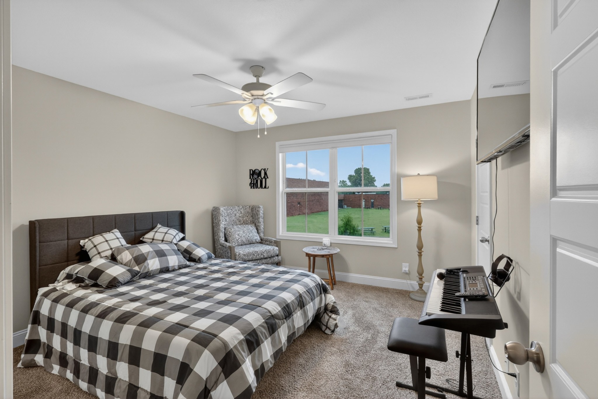 216 Drayton Drive Unit: H