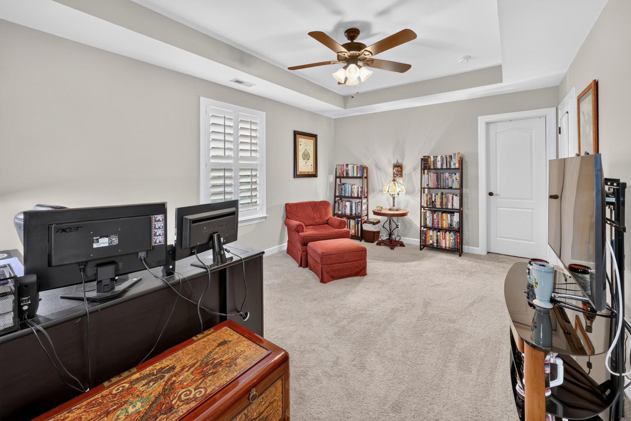 1051 Five Coves Trce