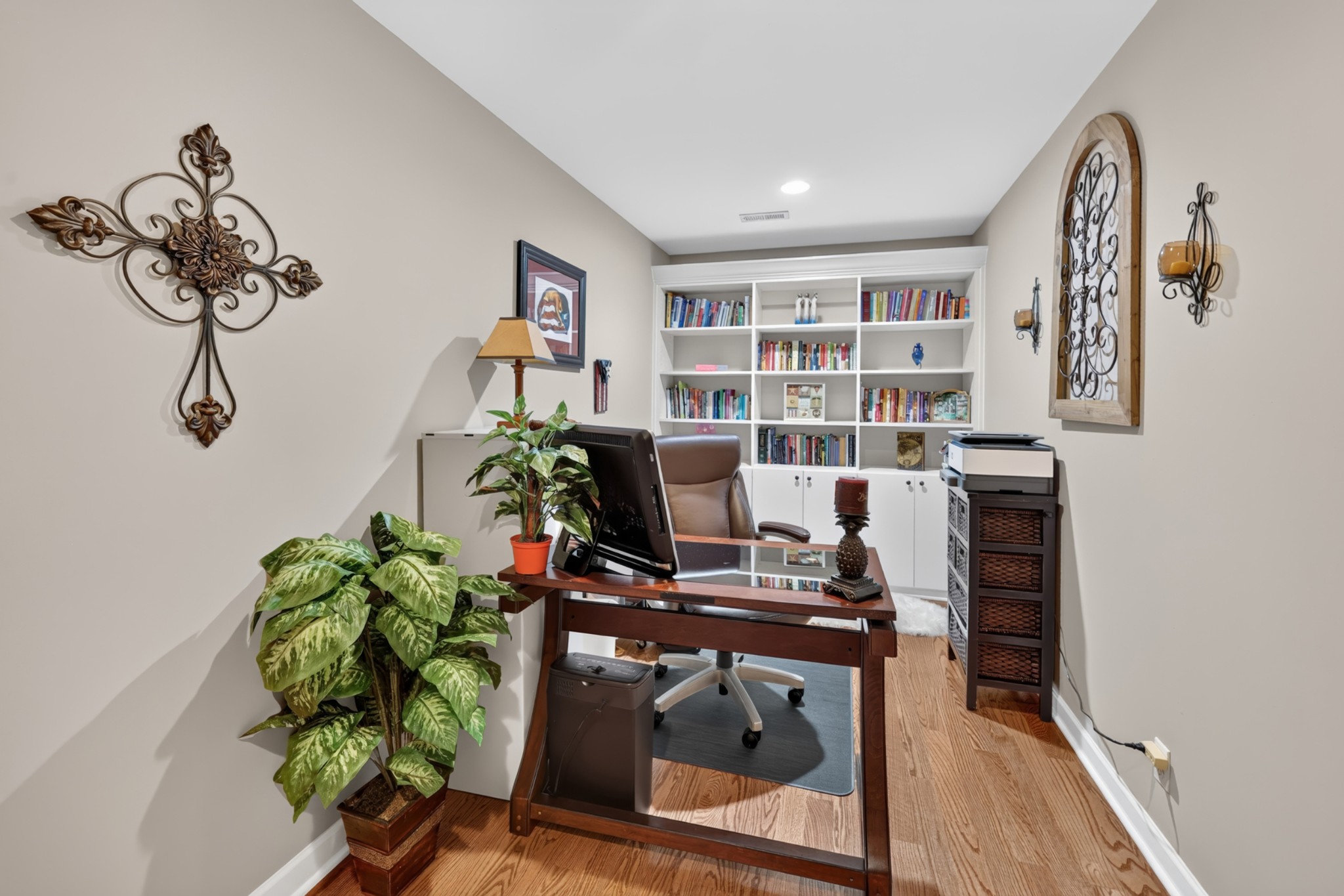 1051 Five Coves Trce