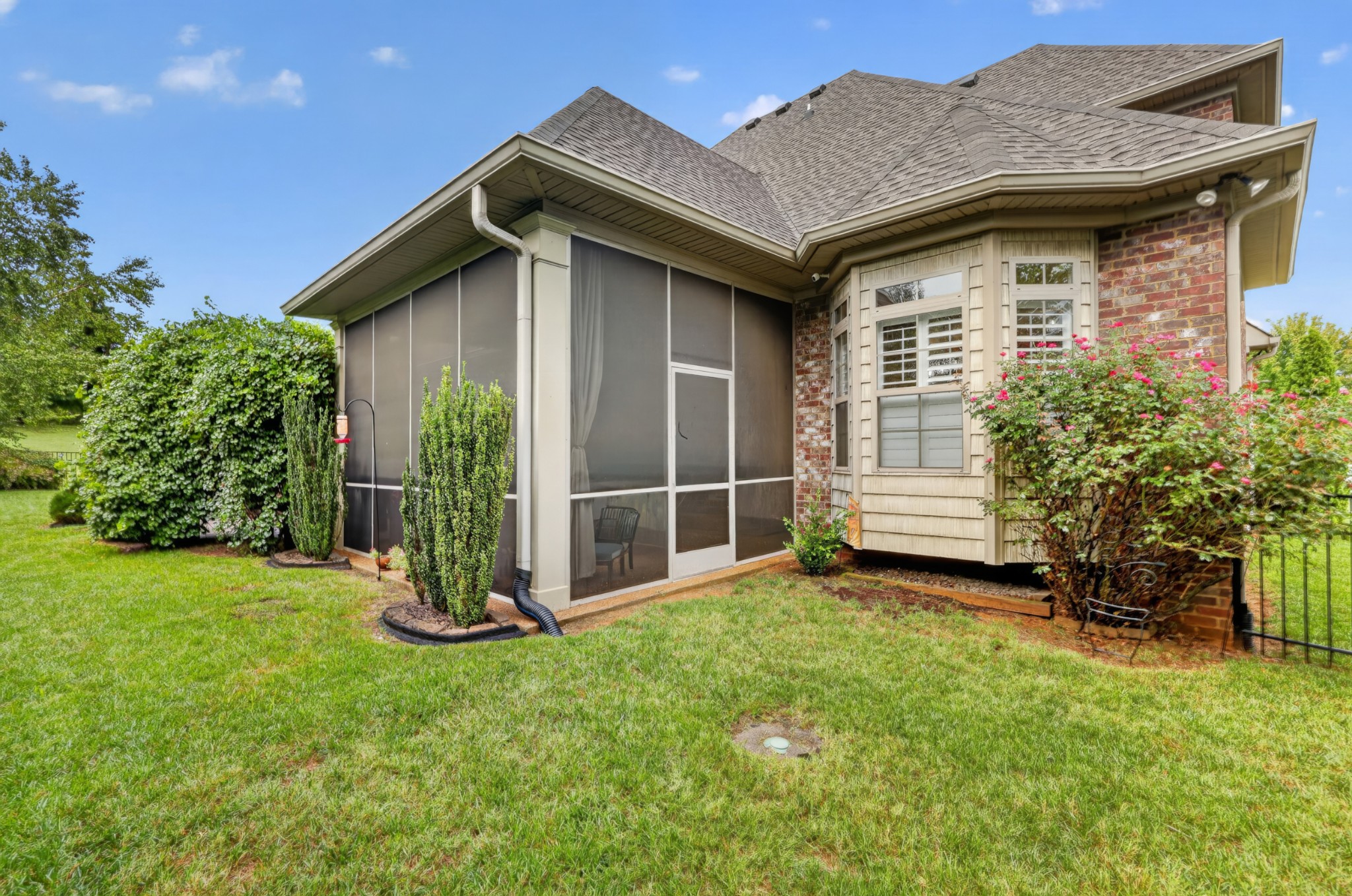 1051 Five Coves Trce