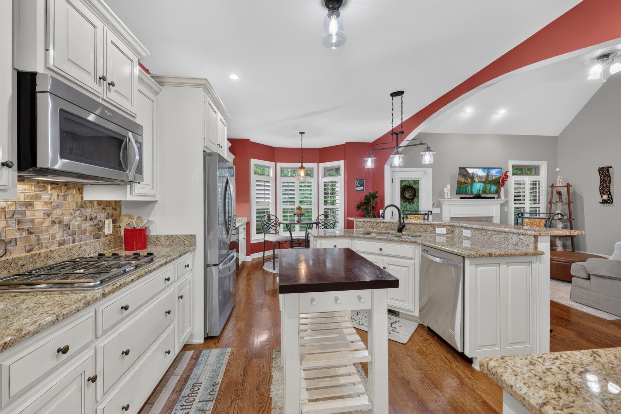 1051 Five Coves Trce