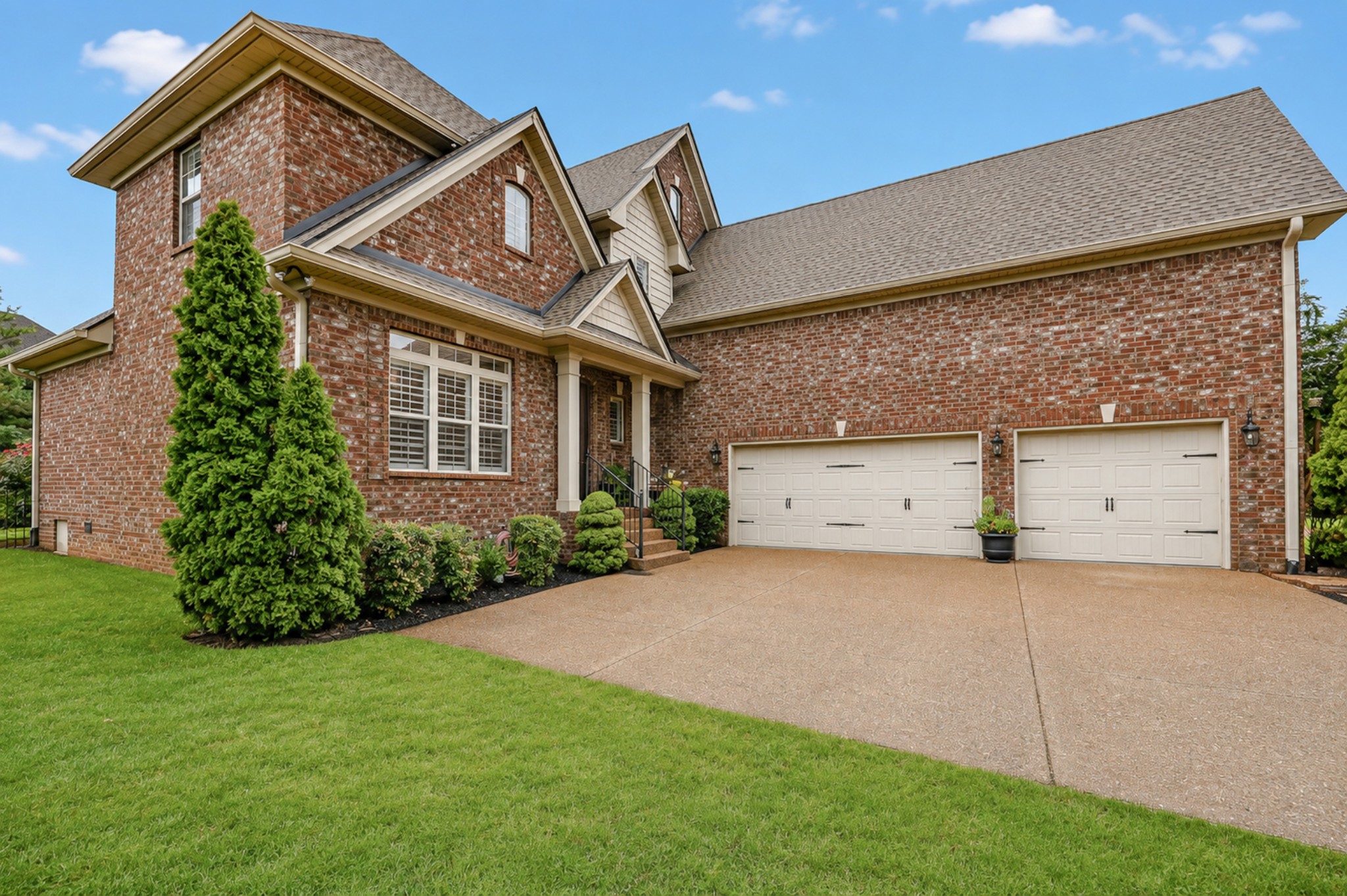 1051 Five Coves Trce