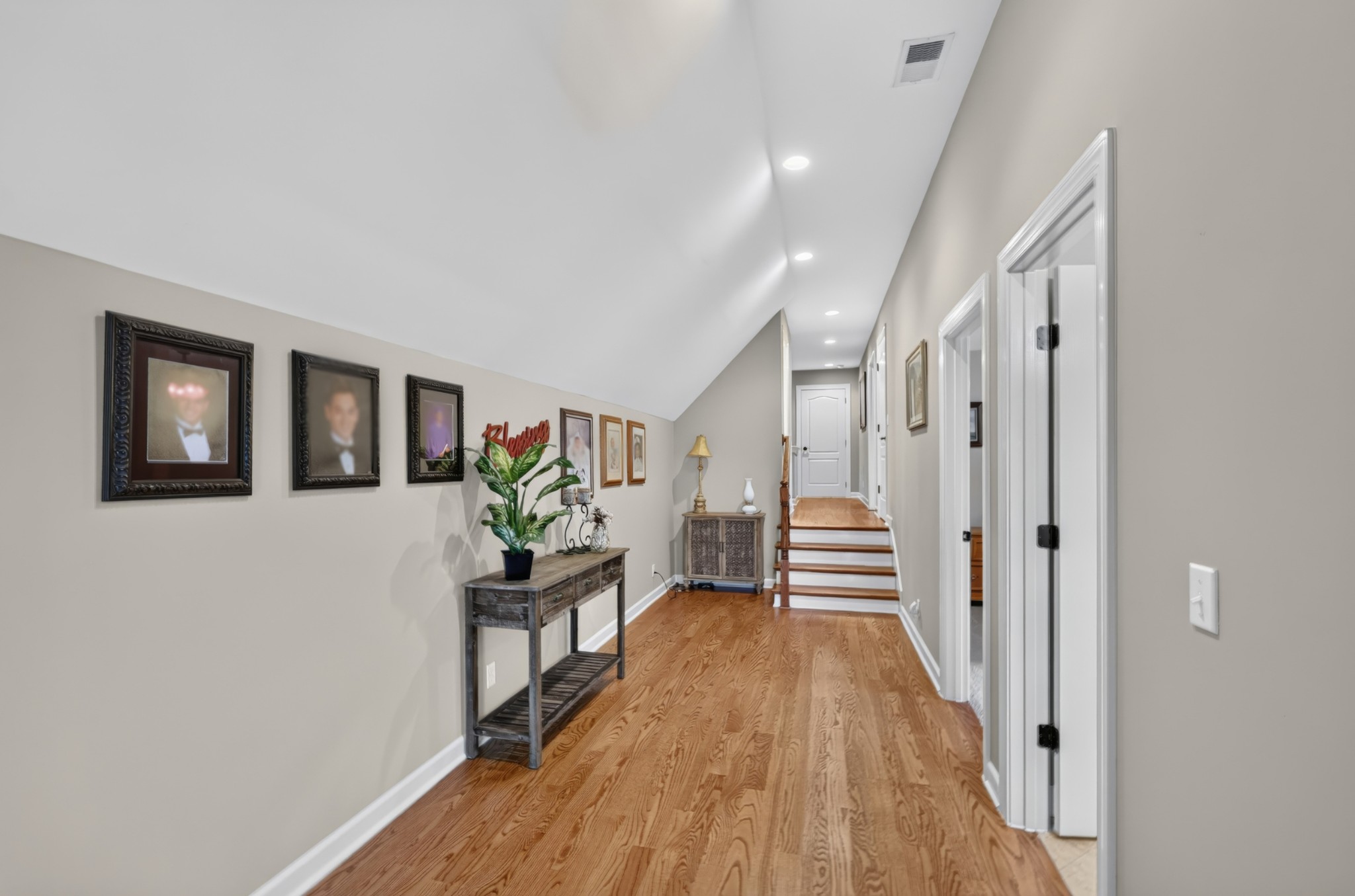 1051 Five Coves Trce