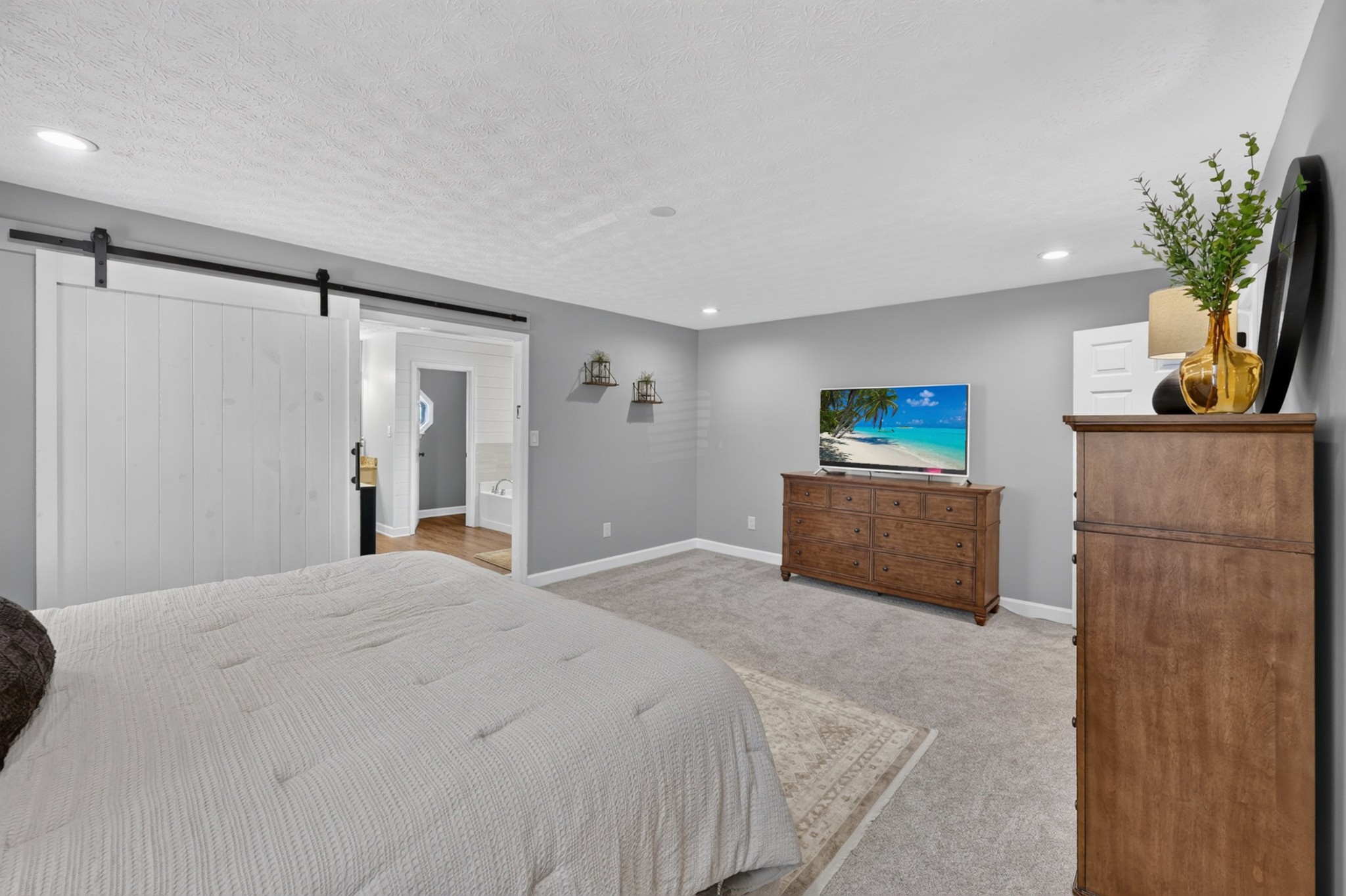 692 Northridge Dr
