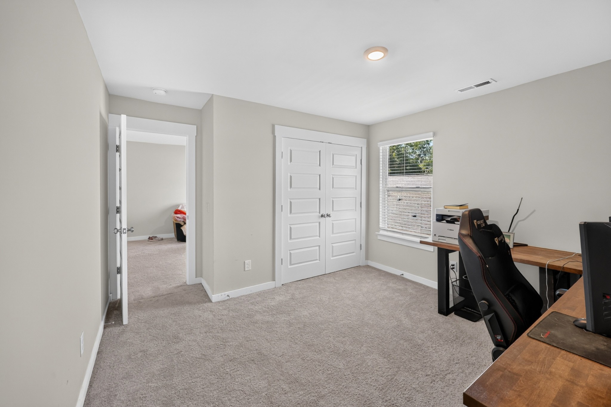 547 Ballard Dr