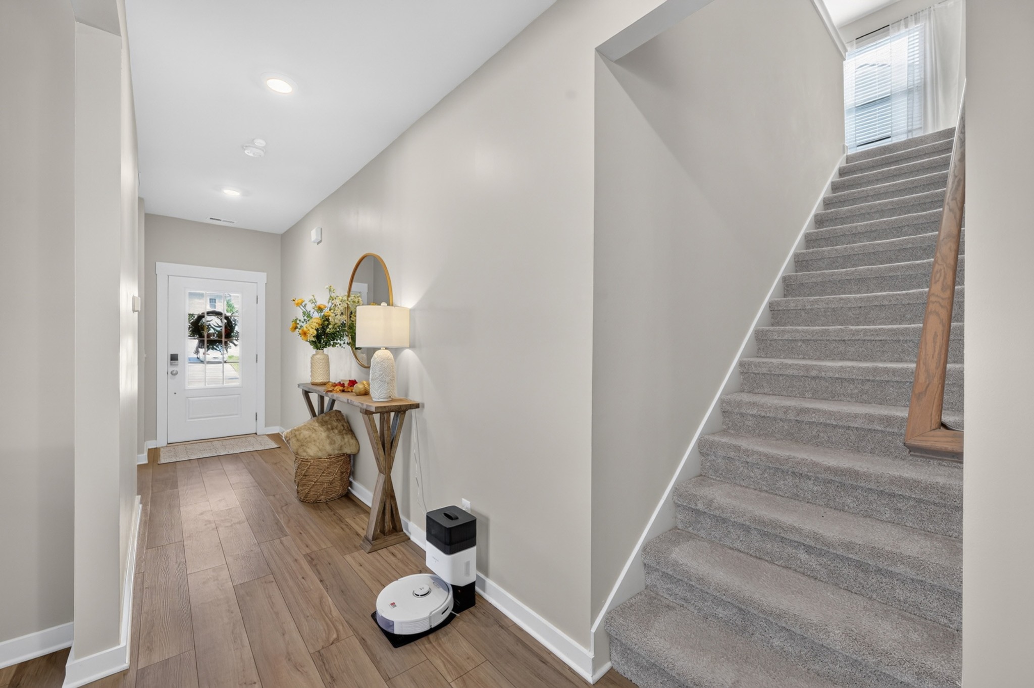 547 Ballard Dr