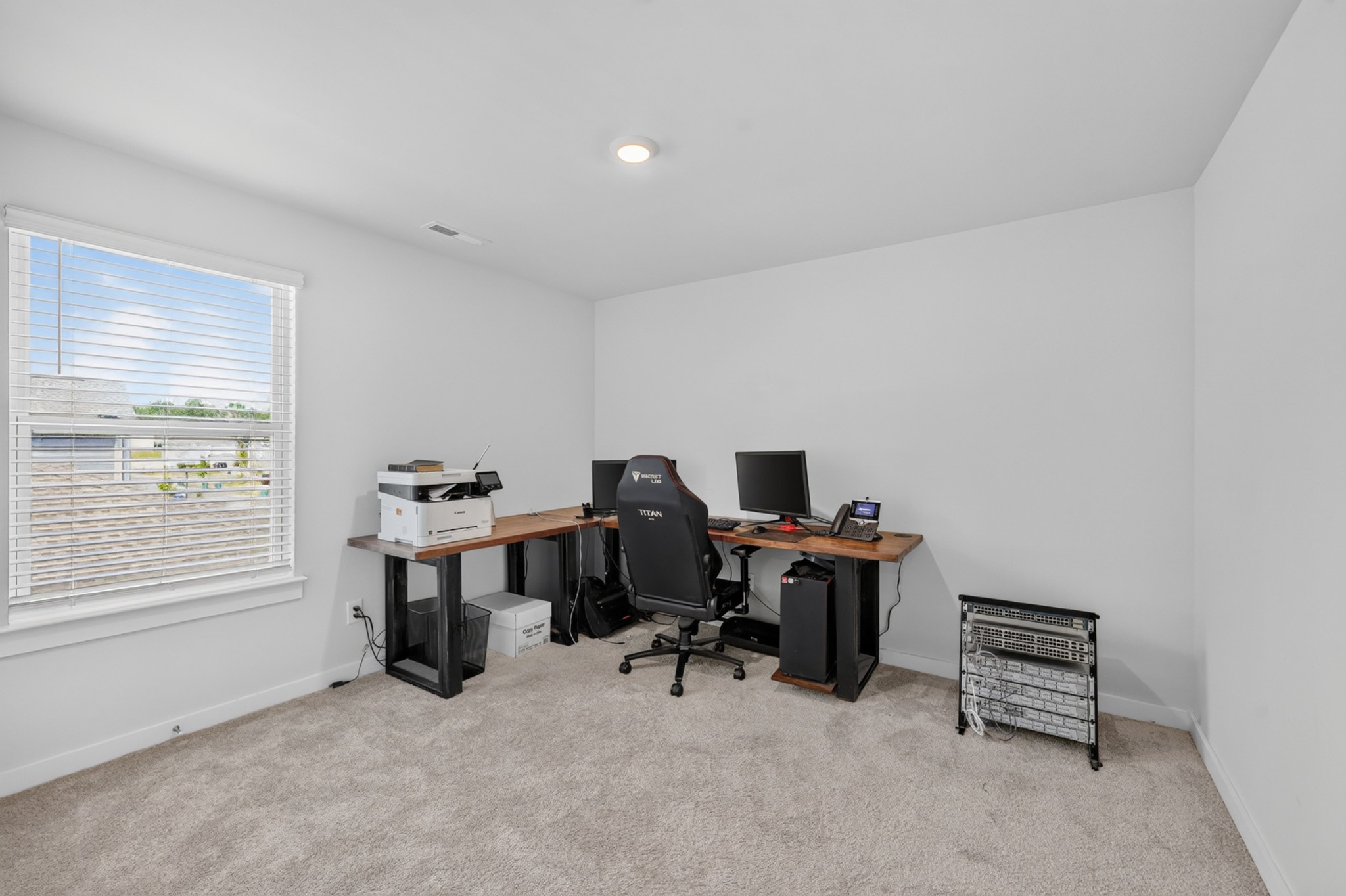 547 Ballard Dr