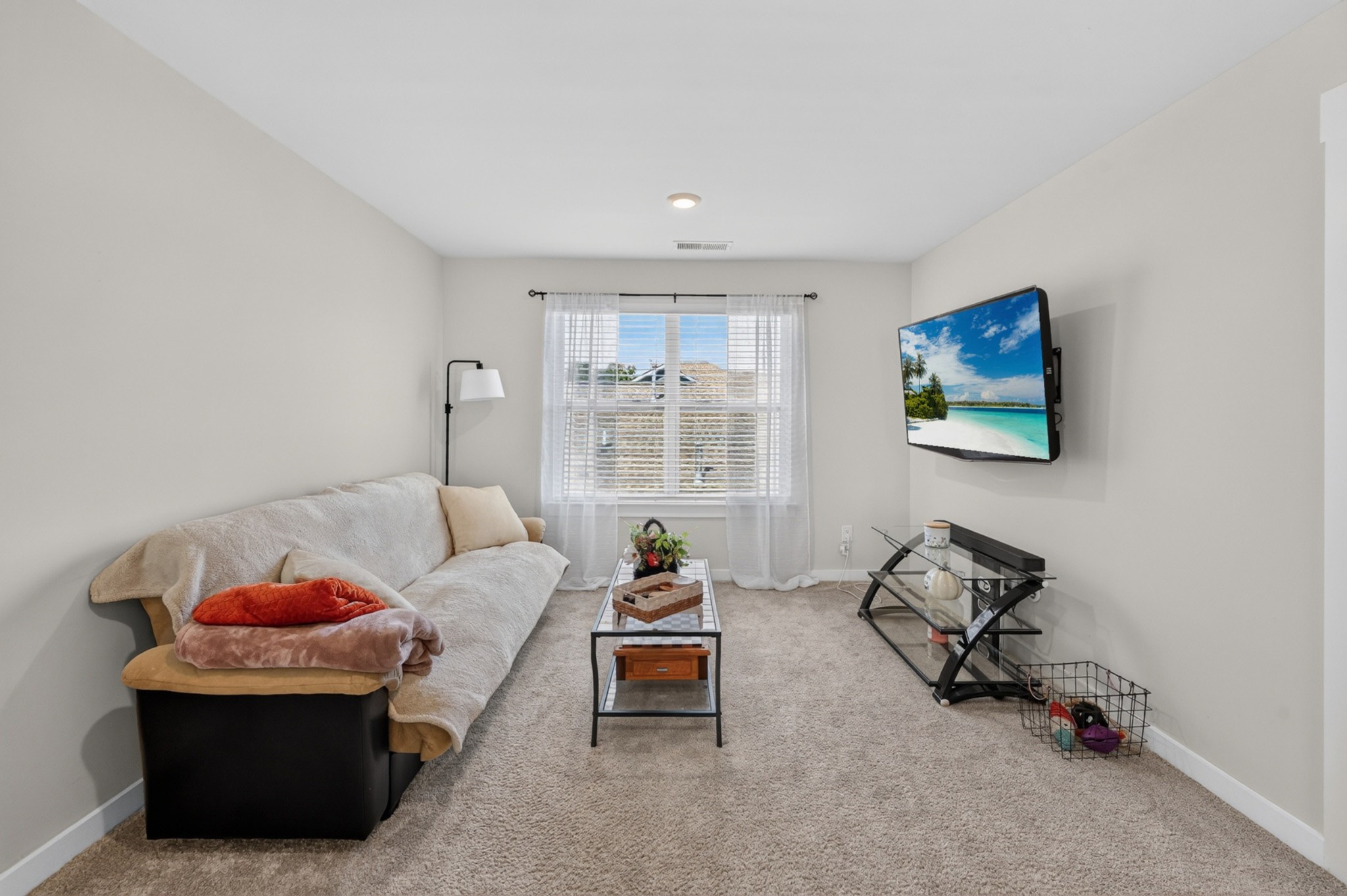 547 Ballard Dr