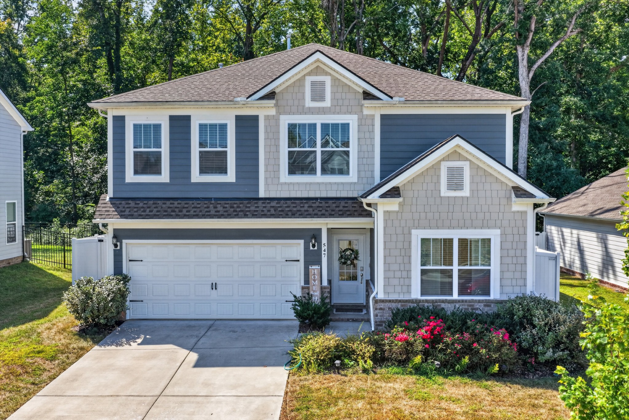 547 Ballard Dr