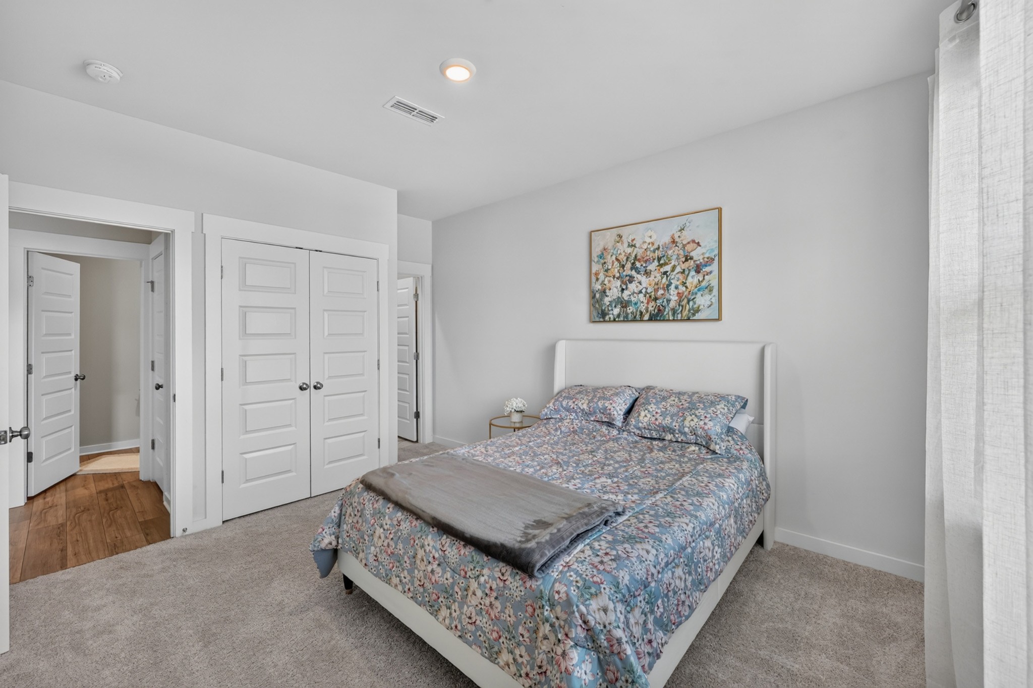 547 Ballard Dr