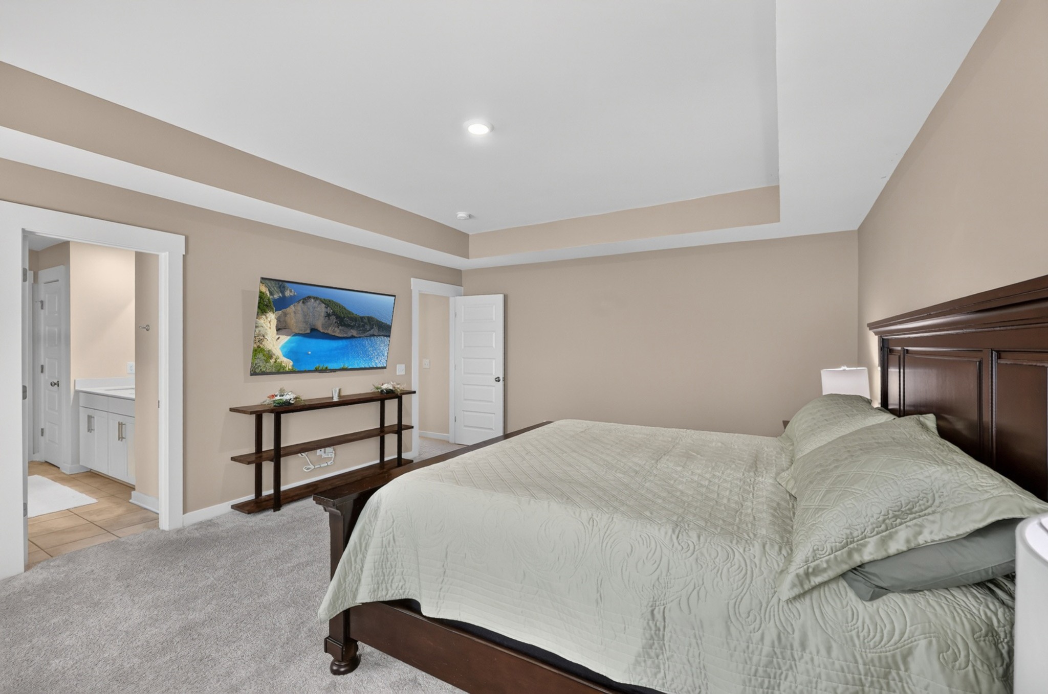 547 Ballard Dr