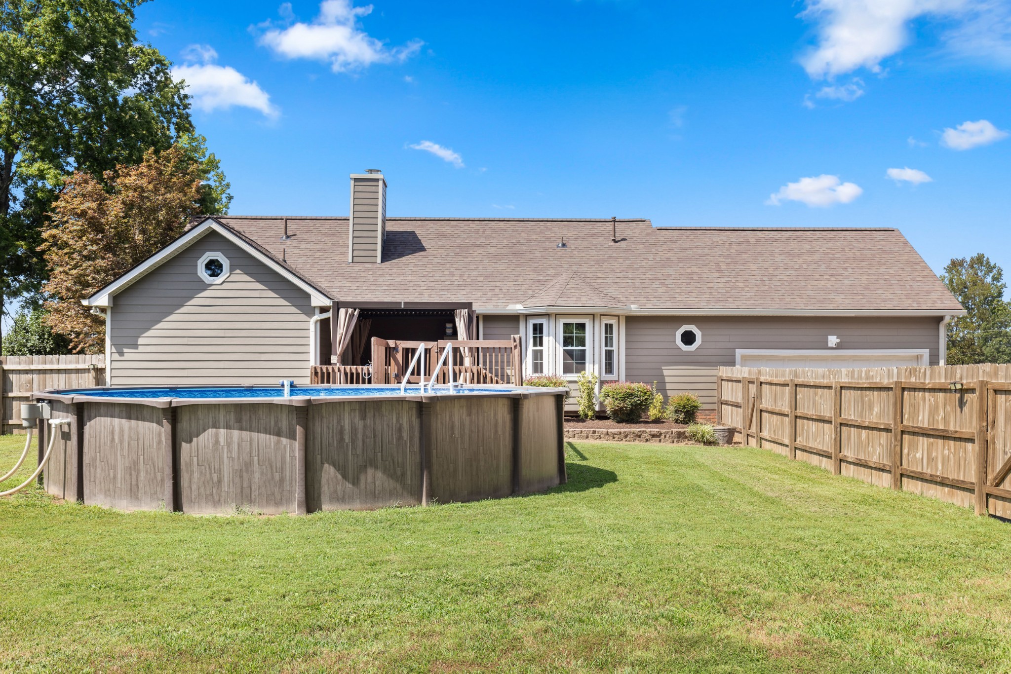 104 Dawn Ct