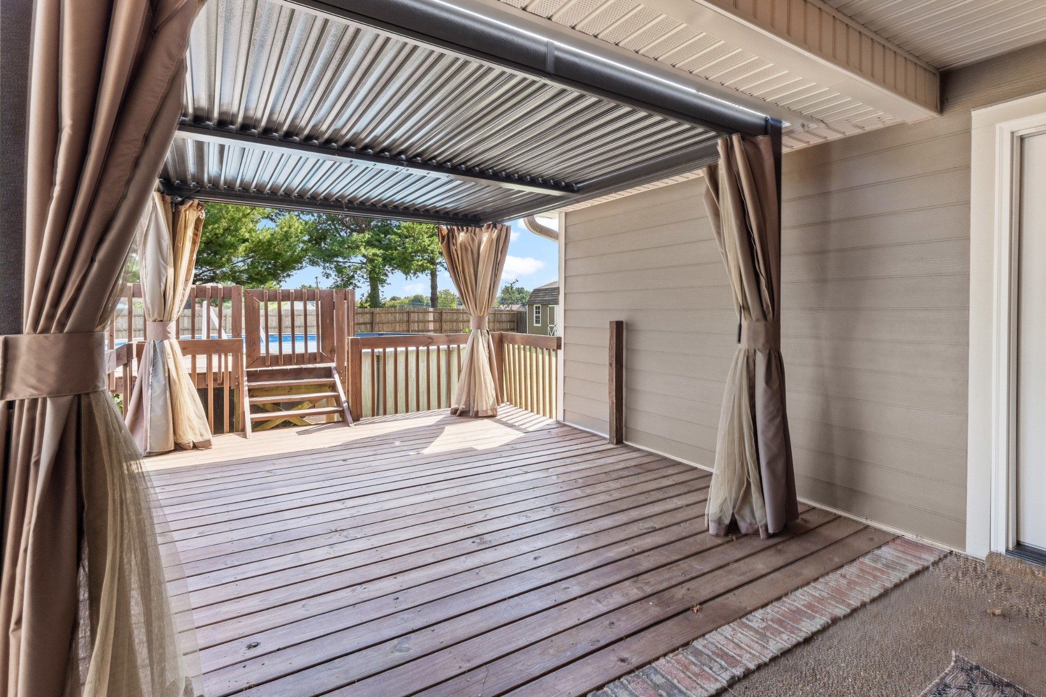 104 Dawn Ct